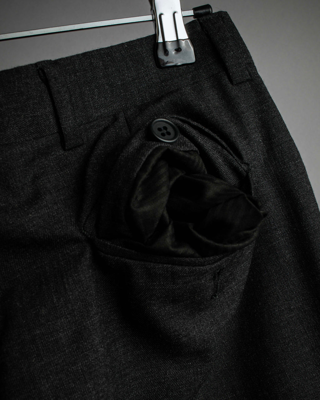 "GIORGIO ARMANI" LE COLLEZIONI line classical tailoring set up