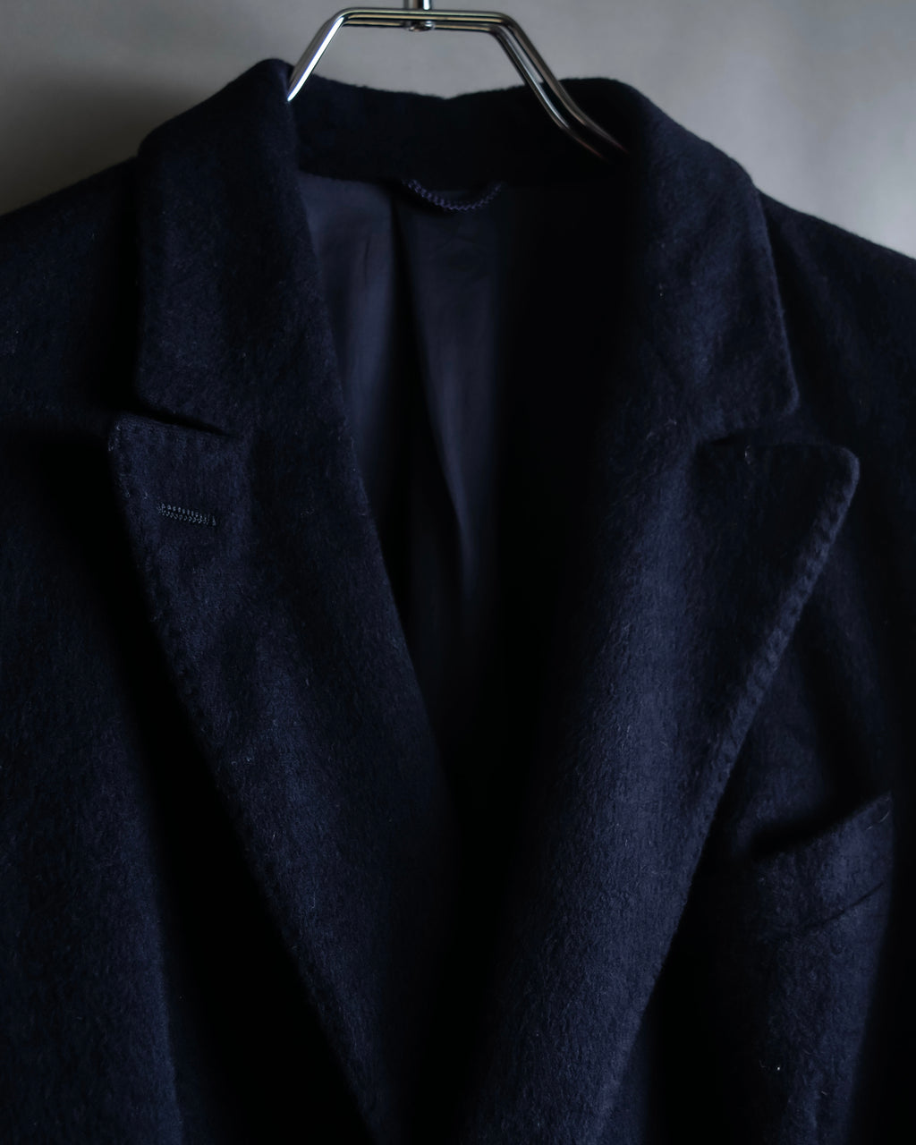 "BALENCIAGA" Peak lapel double-breasted chester coat