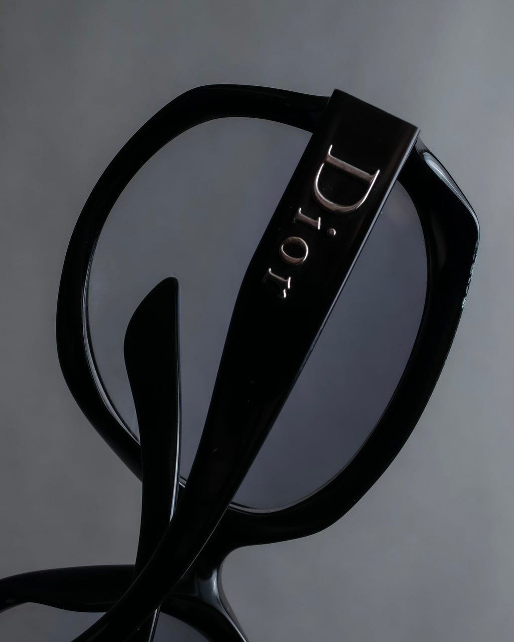 "Christian Dior" Black frame engraved logo sunglasses