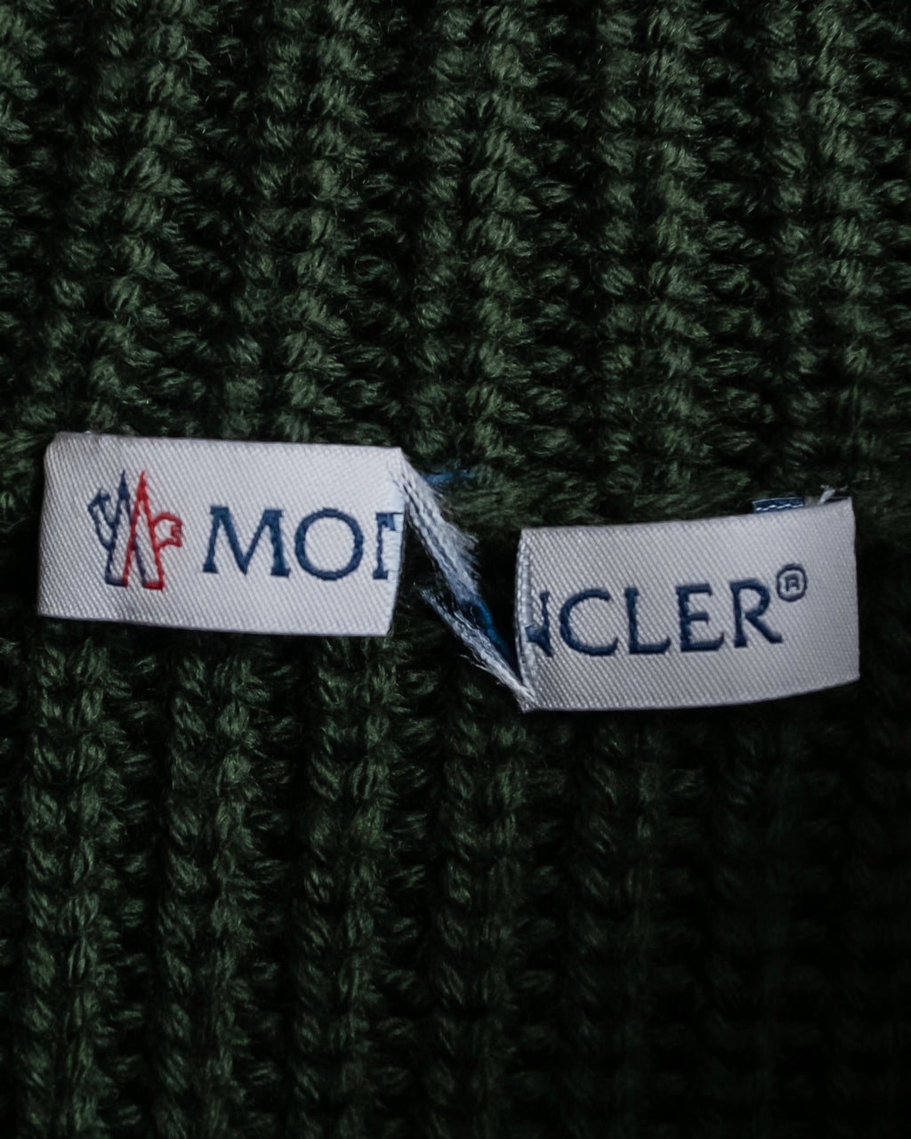 "MONCLER" Relaxed fit high neck lace change knit