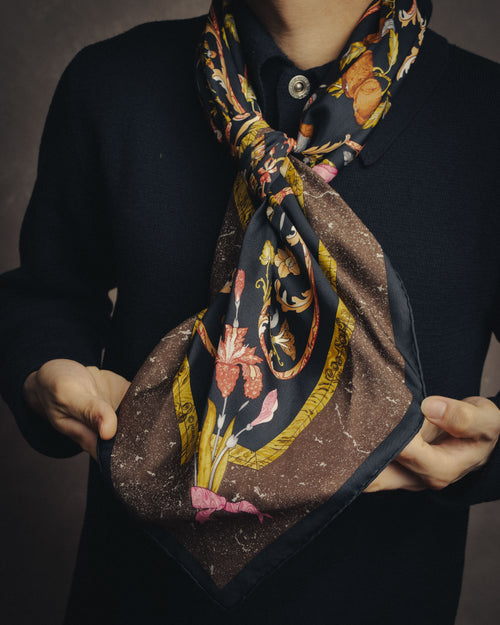 -SPECIAL- “HERMÈS“ 90’s Pierres d’orient et d’occident silk scarf