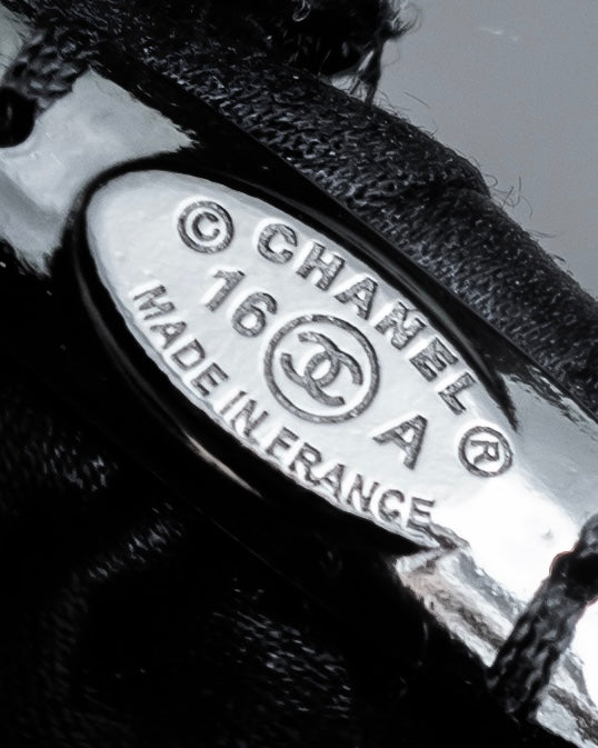 "CHANEL" 16AW Tulle lace design ribbon brooch