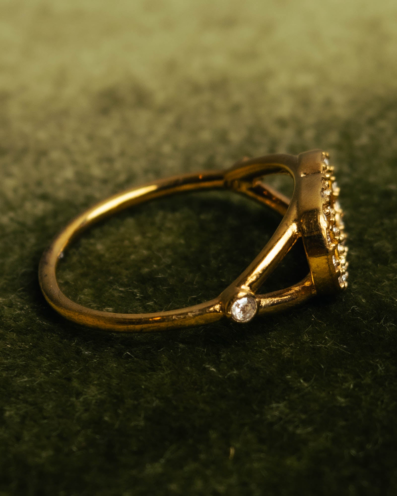 "Christian Dior" 00's-10's Sparkling rhinestone logo ring