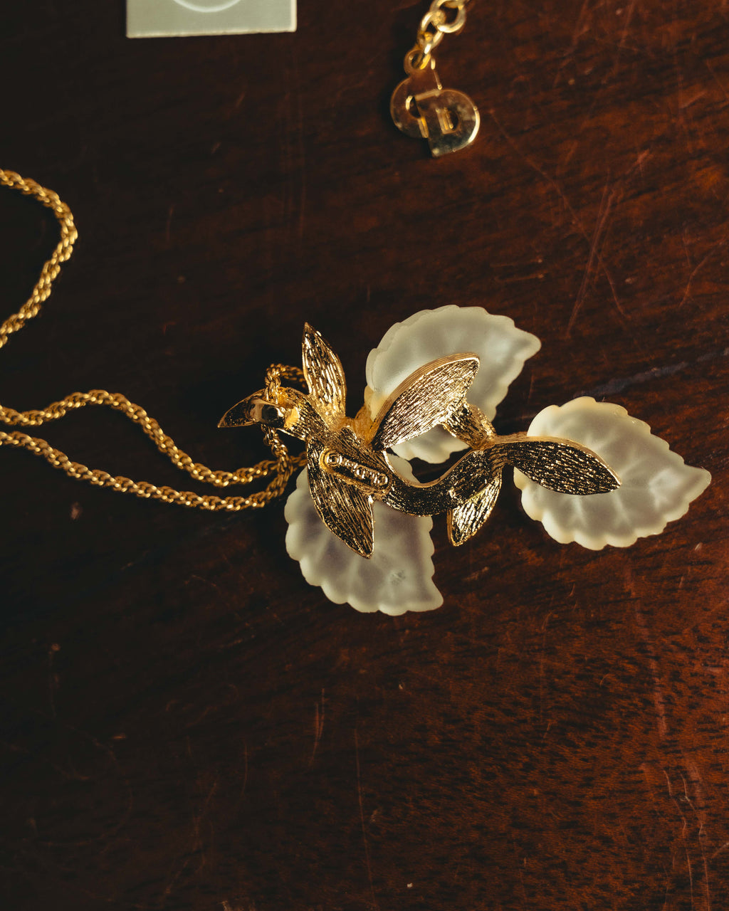 "Christian Dior" 70's-80's Sculptural leaf pendant necklace