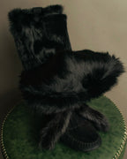 “YVES SAINT LAURENT“ Fur trimmed suede winter boots