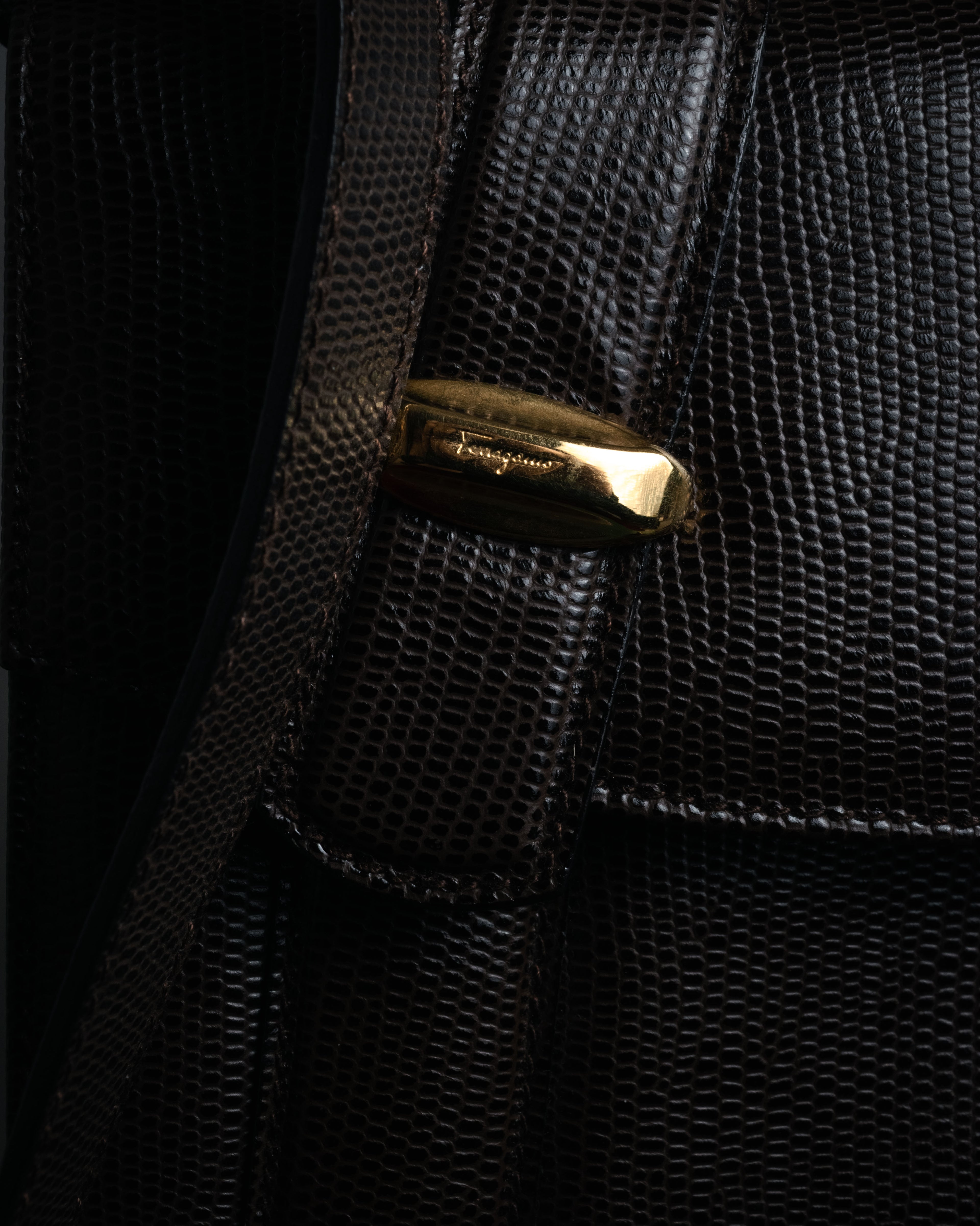 “Salvatore Ferragamo” 90’s Lizard embossed top handle shoulder bag