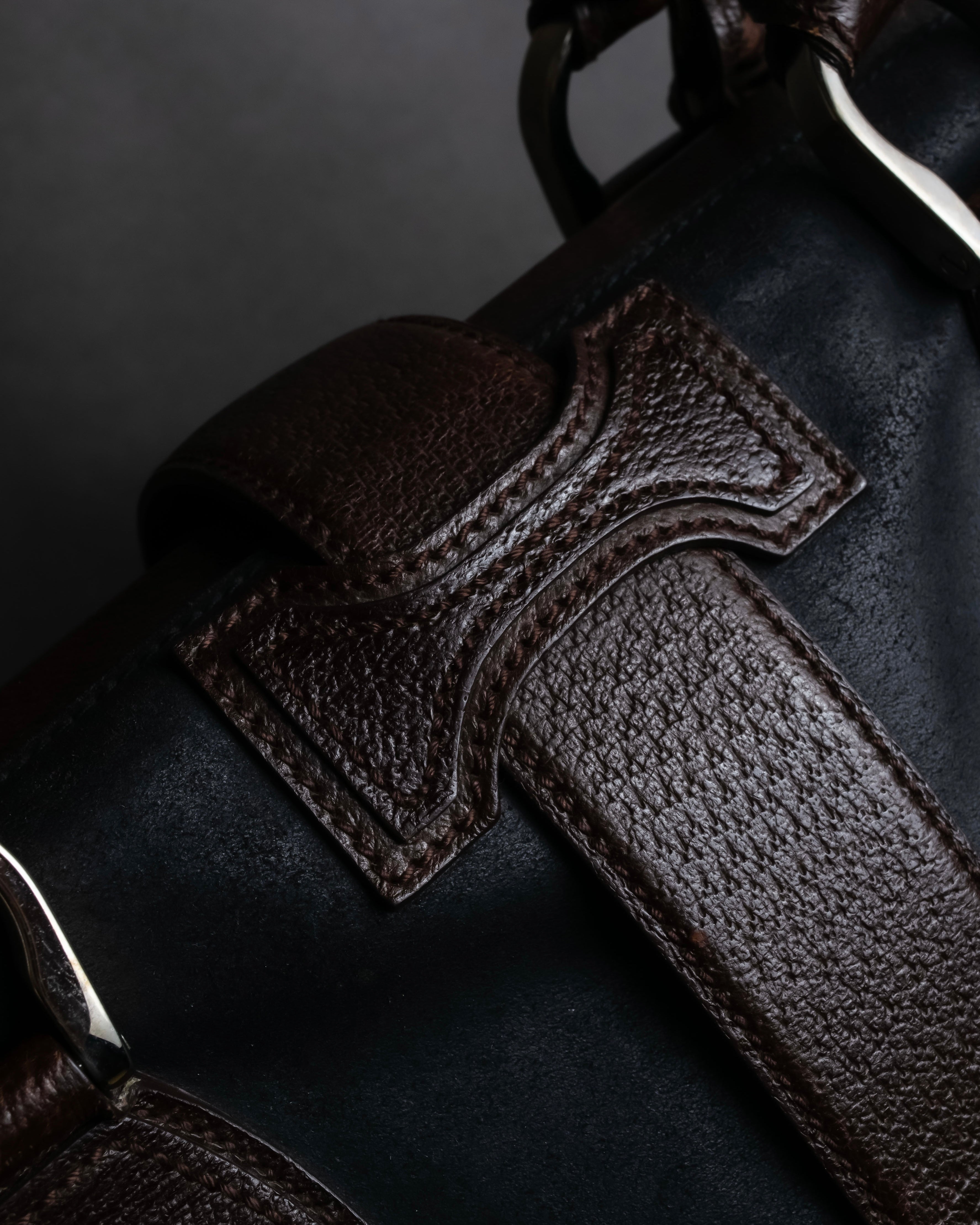 "BALENCIAGA" Circle lock design leather doctor bag