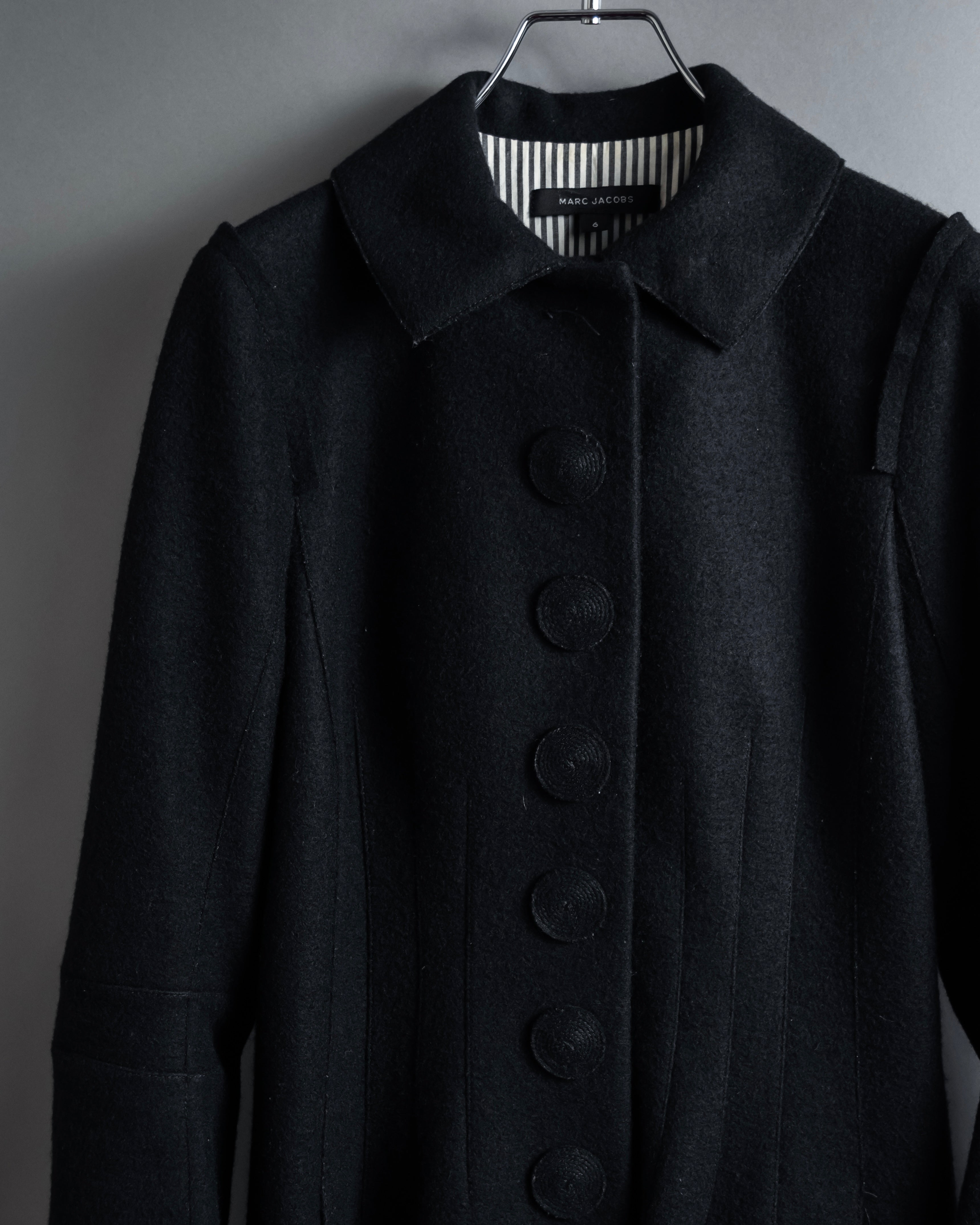 "Marc Jacobs" A soft flowing flared silhouette long coat