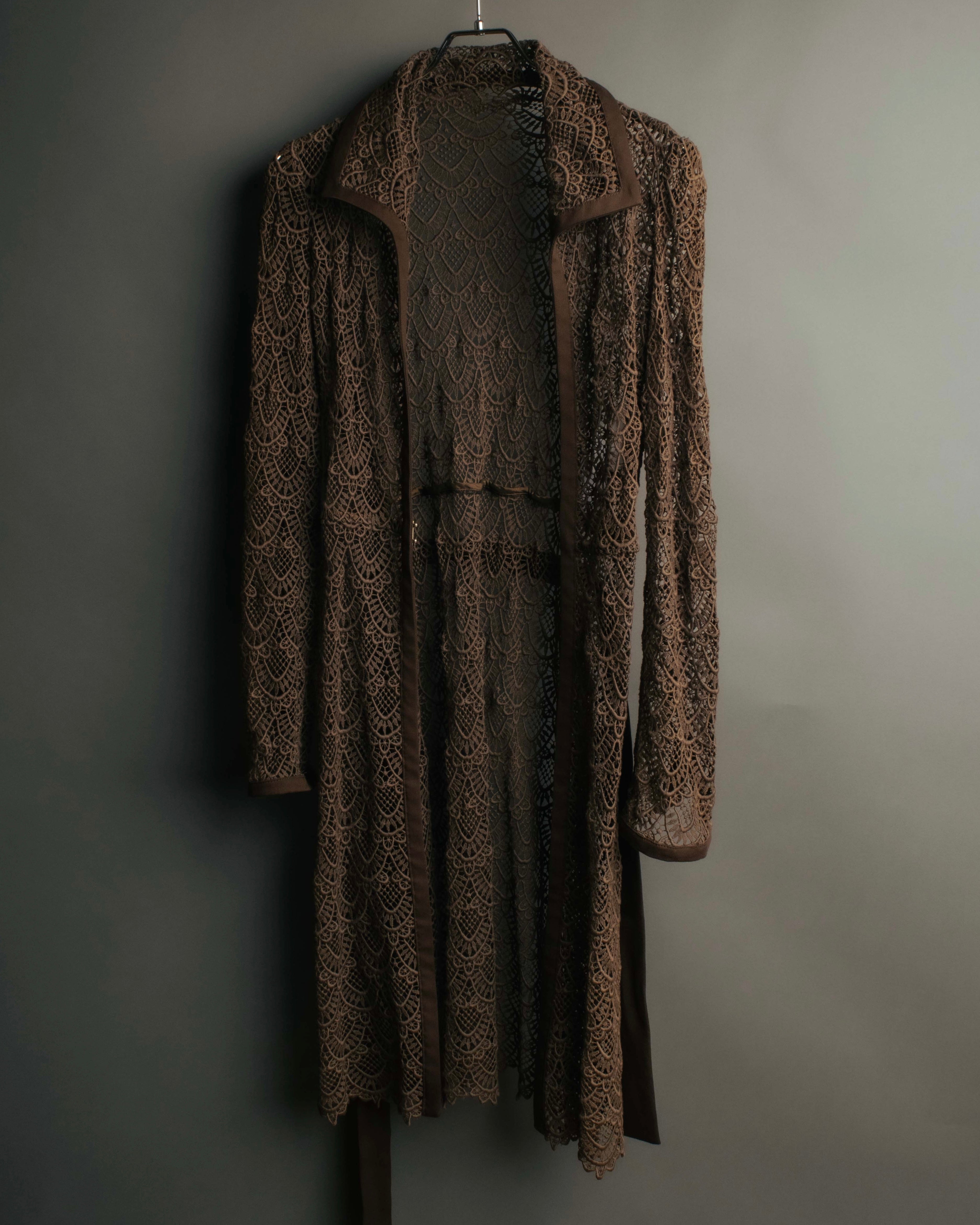 -SPECIAL- “VALENTINO ROMA” 1998-2008 Lace belted sheer coat dress