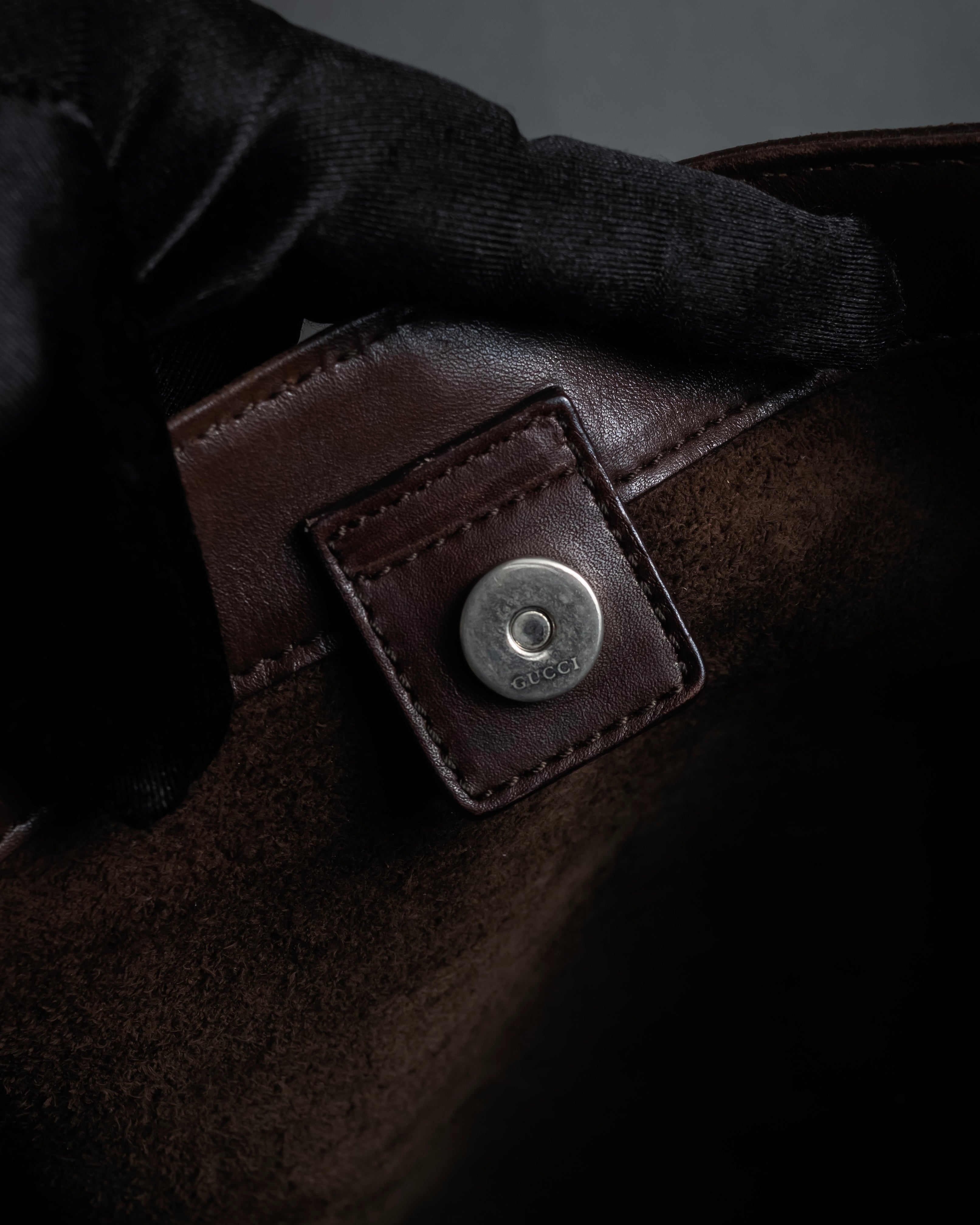 "GUCCI" Horizontally elegant silhouette oiled leather one-shoulder bag