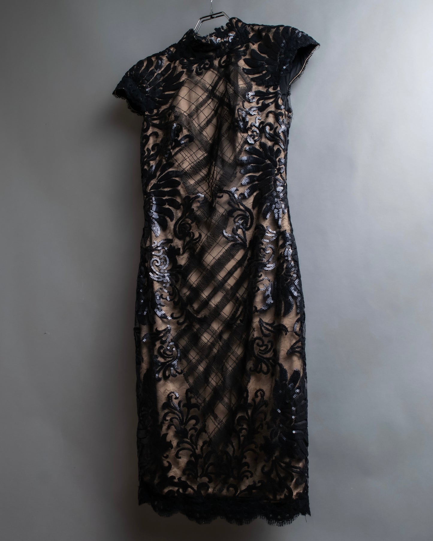 "TADASHI SHOJI" Lace docking sequin design sleeveless long dress