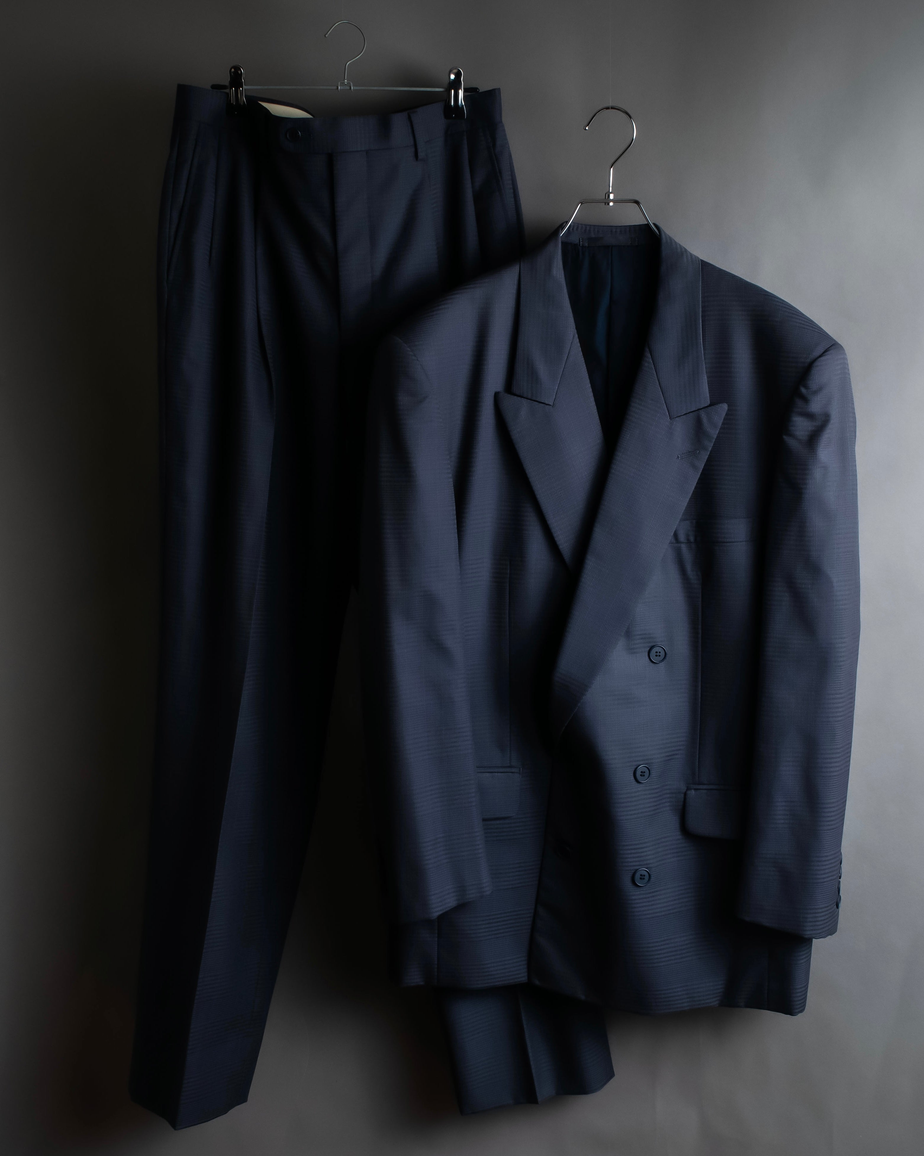 "CHRISTIAN DIOR MONSIEUR"
Shadow check pattern structured set up