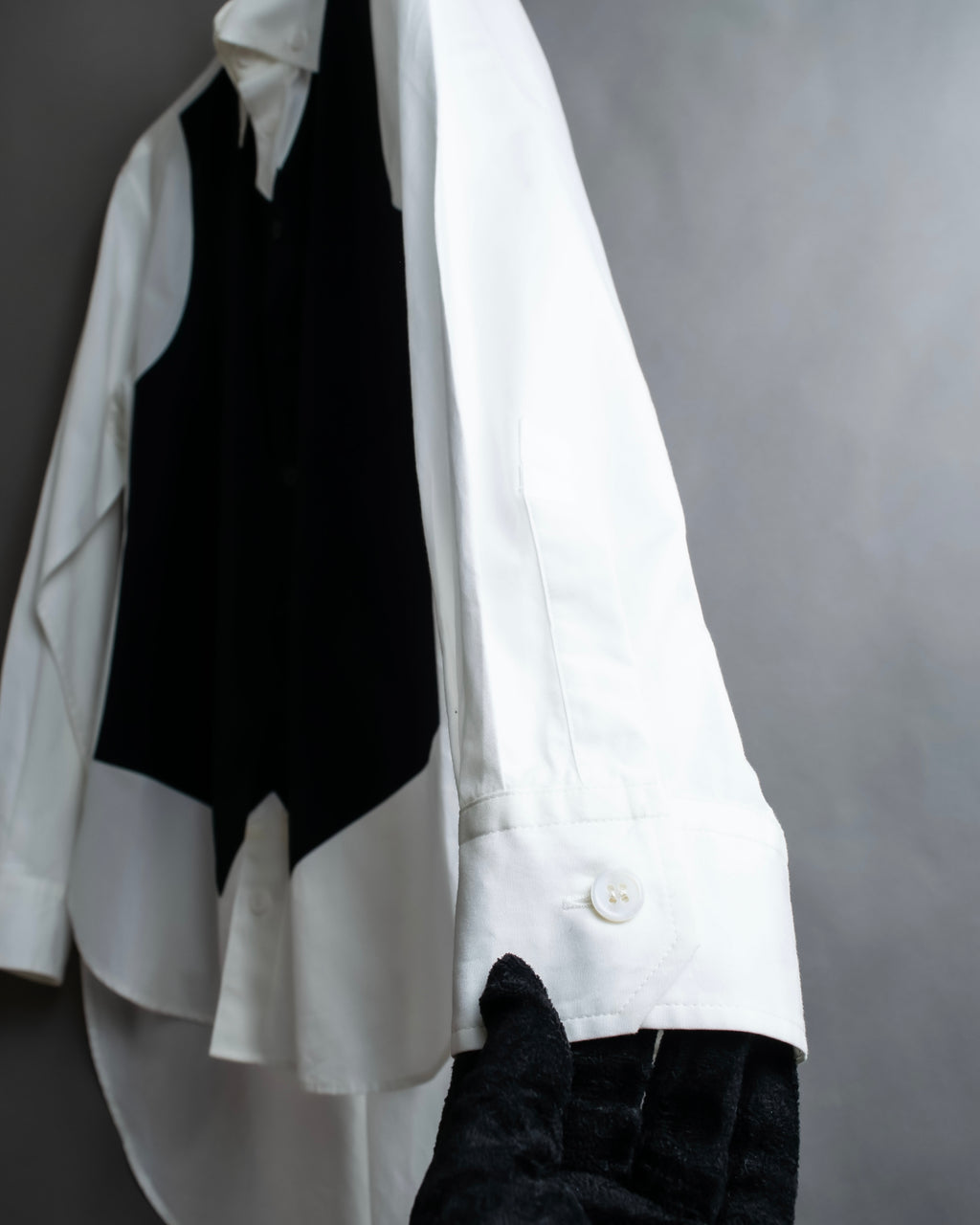 "Yohji Yamamoto POUR HOMME"
13AW Tuxedo vest fake layered design shirt
