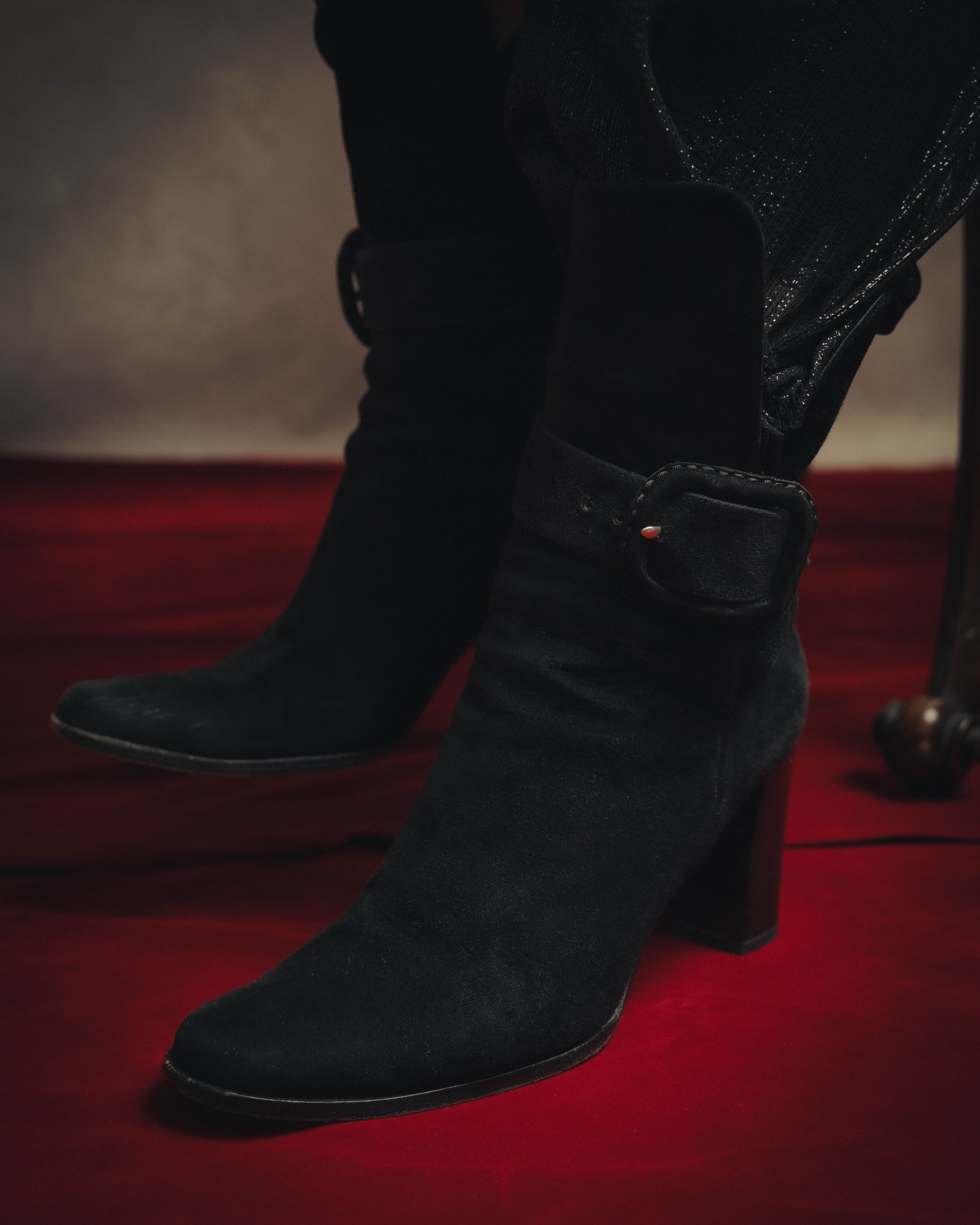 -SPECIAL- "Hermès" 90's-00's Margiela era fold-over black suede belt boots