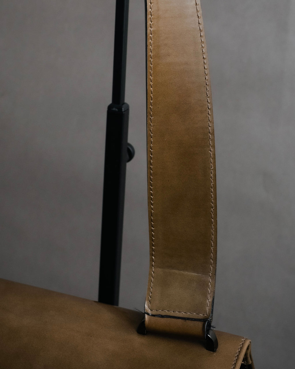 “Salvatore Ferragamo” 90’s-00’s glossy gancini shoulder bag