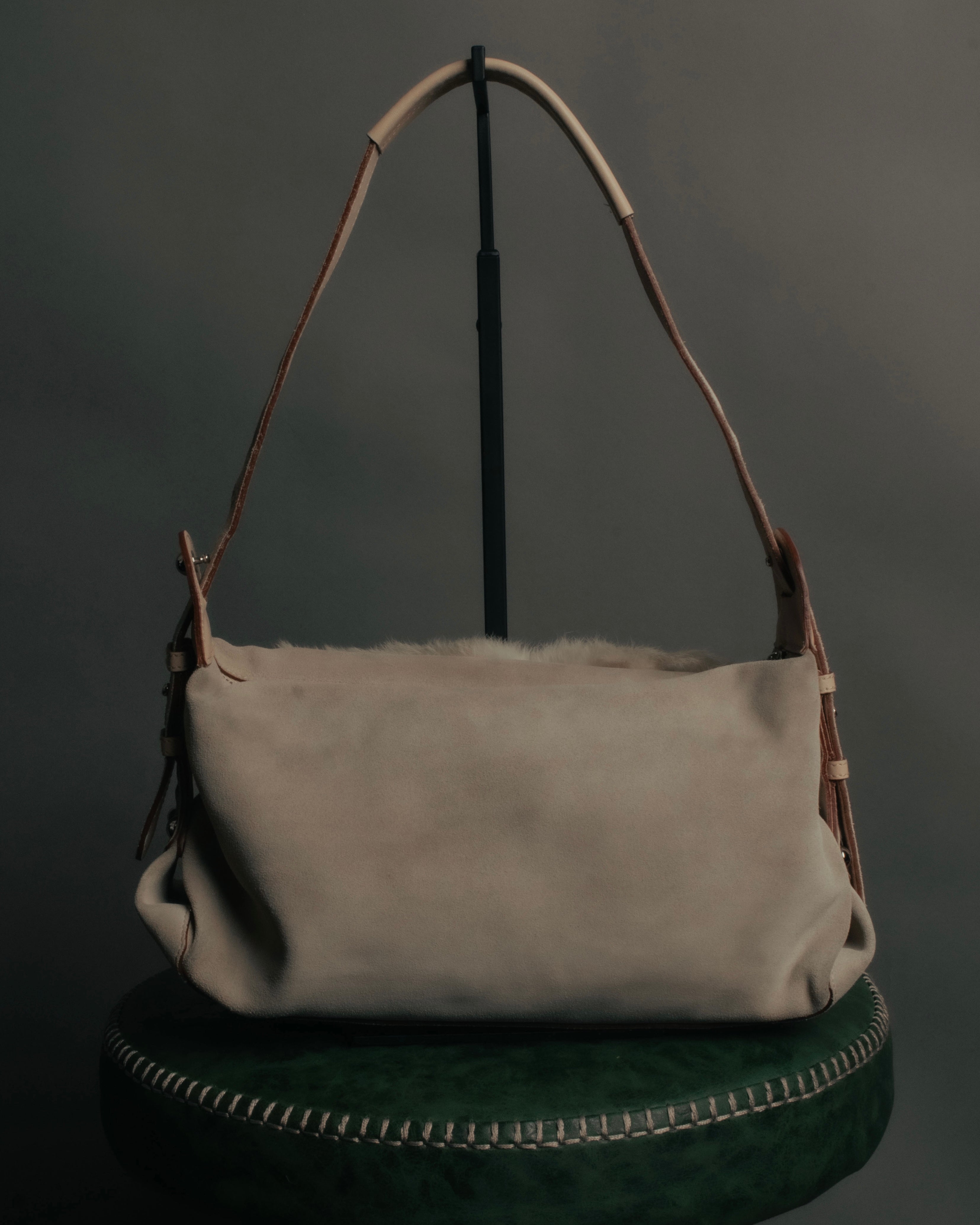 “Salvatore Ferragamo” 00’s Fur panel suede shoulder bag