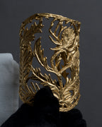 "Christian Dior" Botanical carving gold bangle
