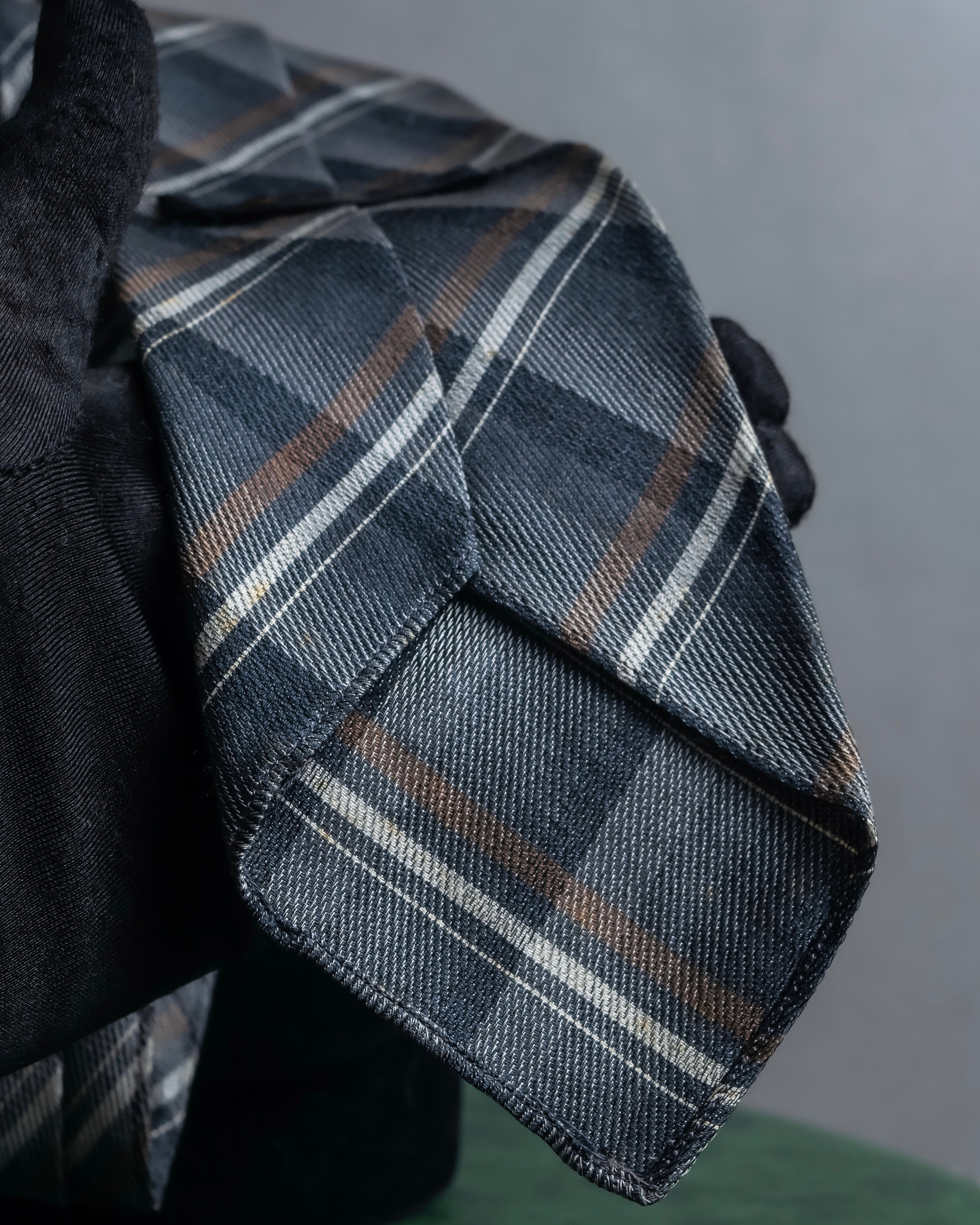 "COMME des GARCONS HOMME"
Argyle check pattern wool necktie