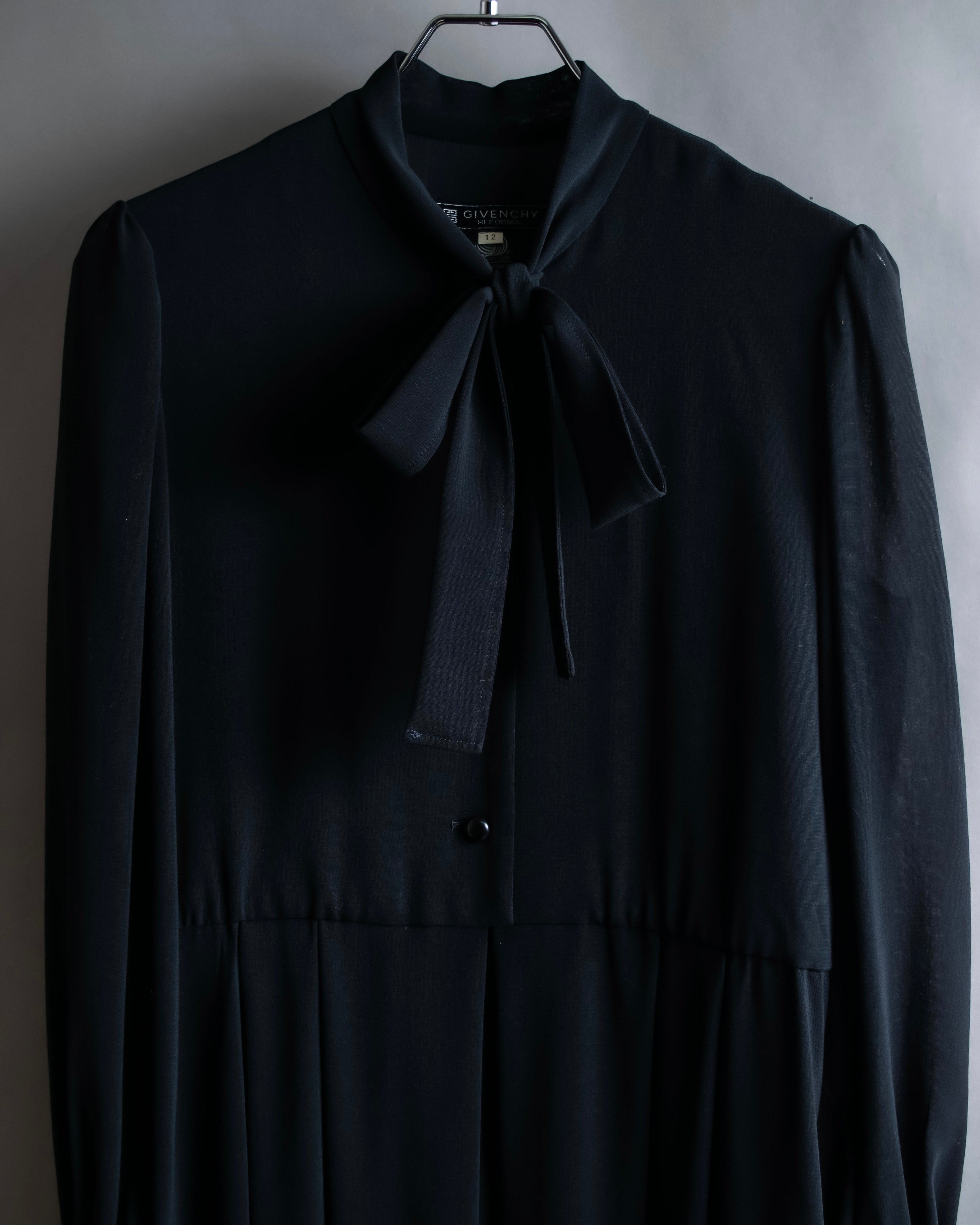"GIVENCHY" Bowtie design pleated dress
