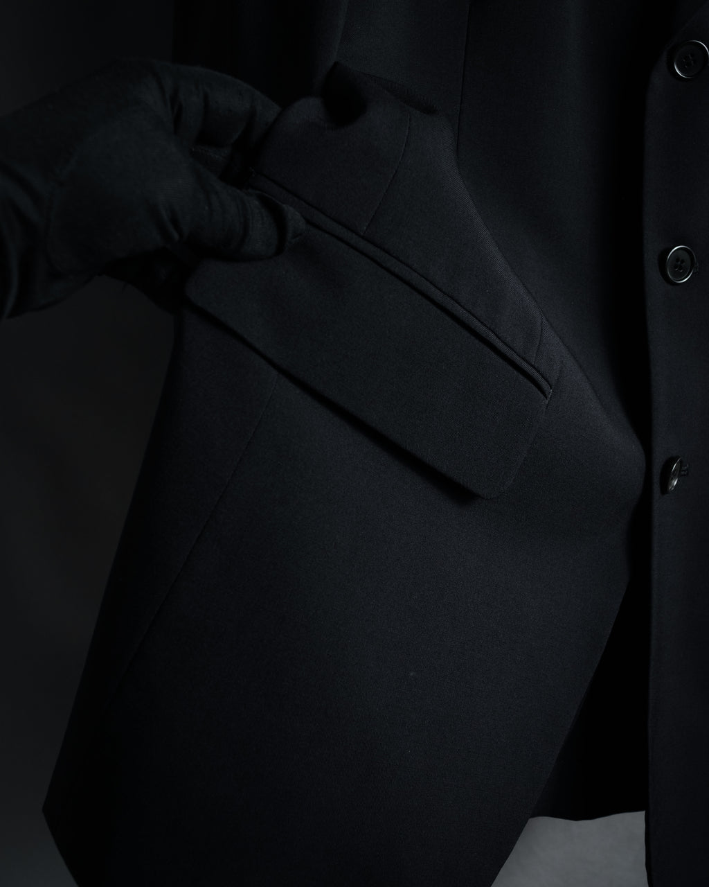 "Paul Smith" 90’s classic pinstripe three-button suit set-up