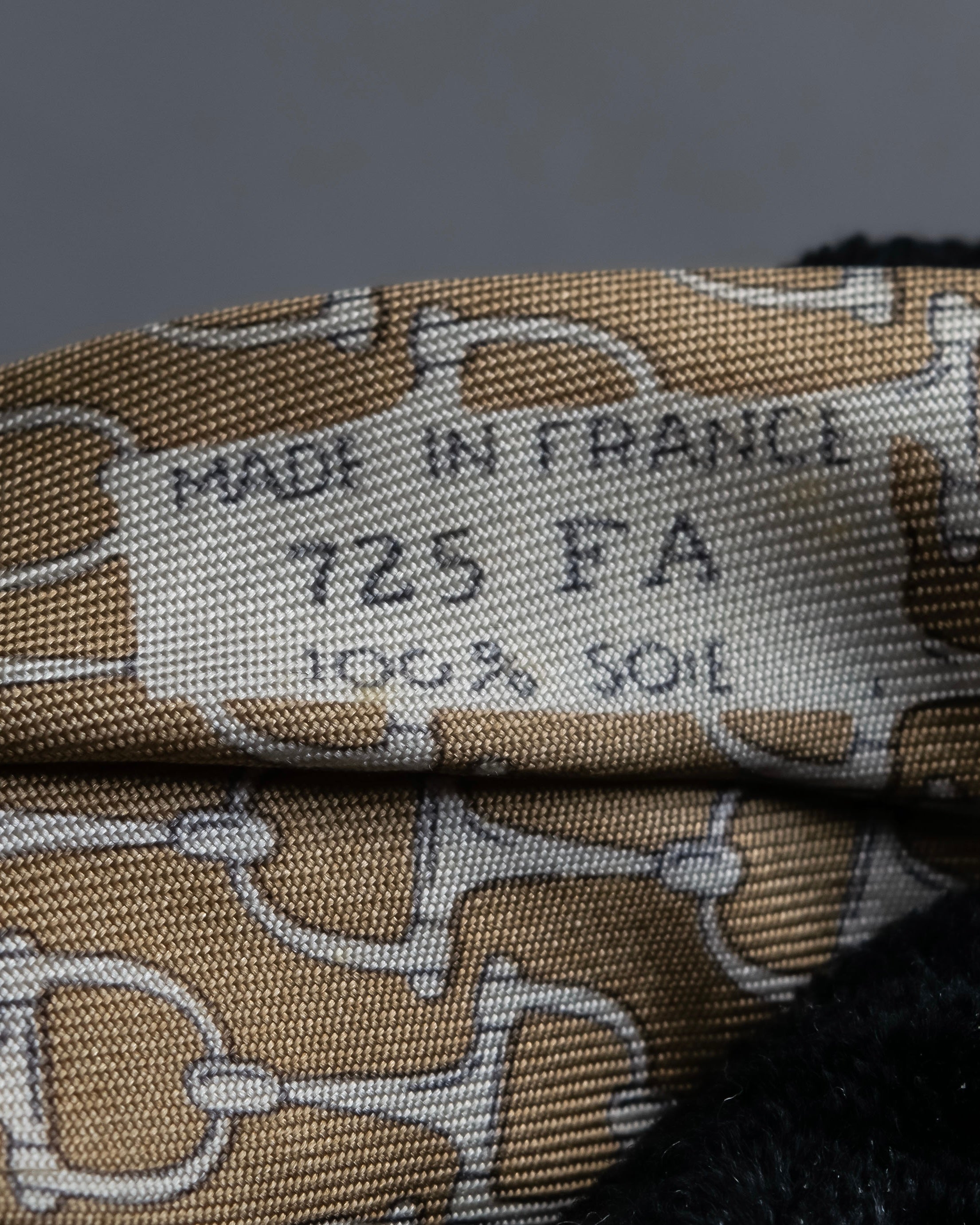 "HERMES" Horsebit motif silk necktie