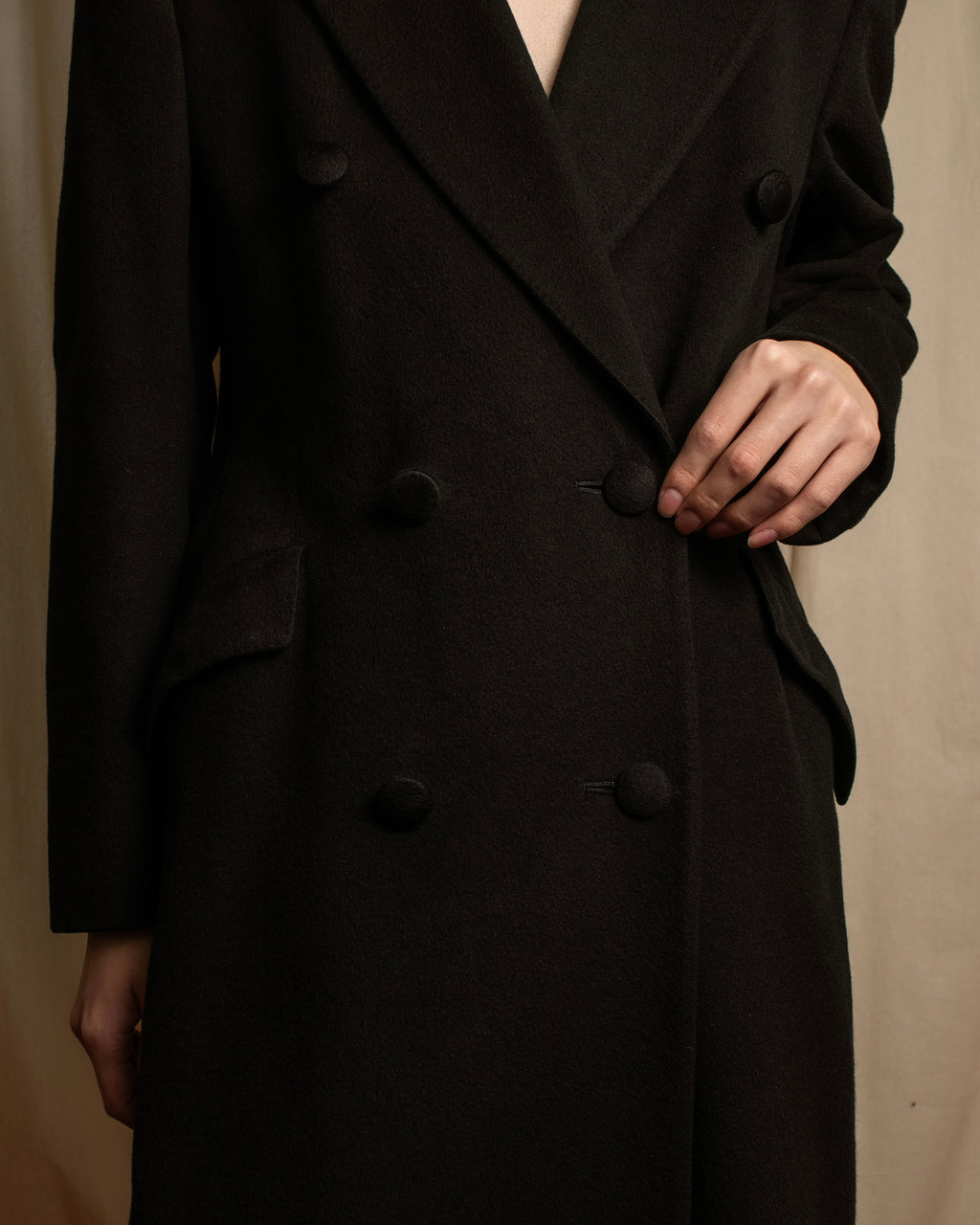 "Aquascutum" Elegantly tailored double-breasted long chester coat