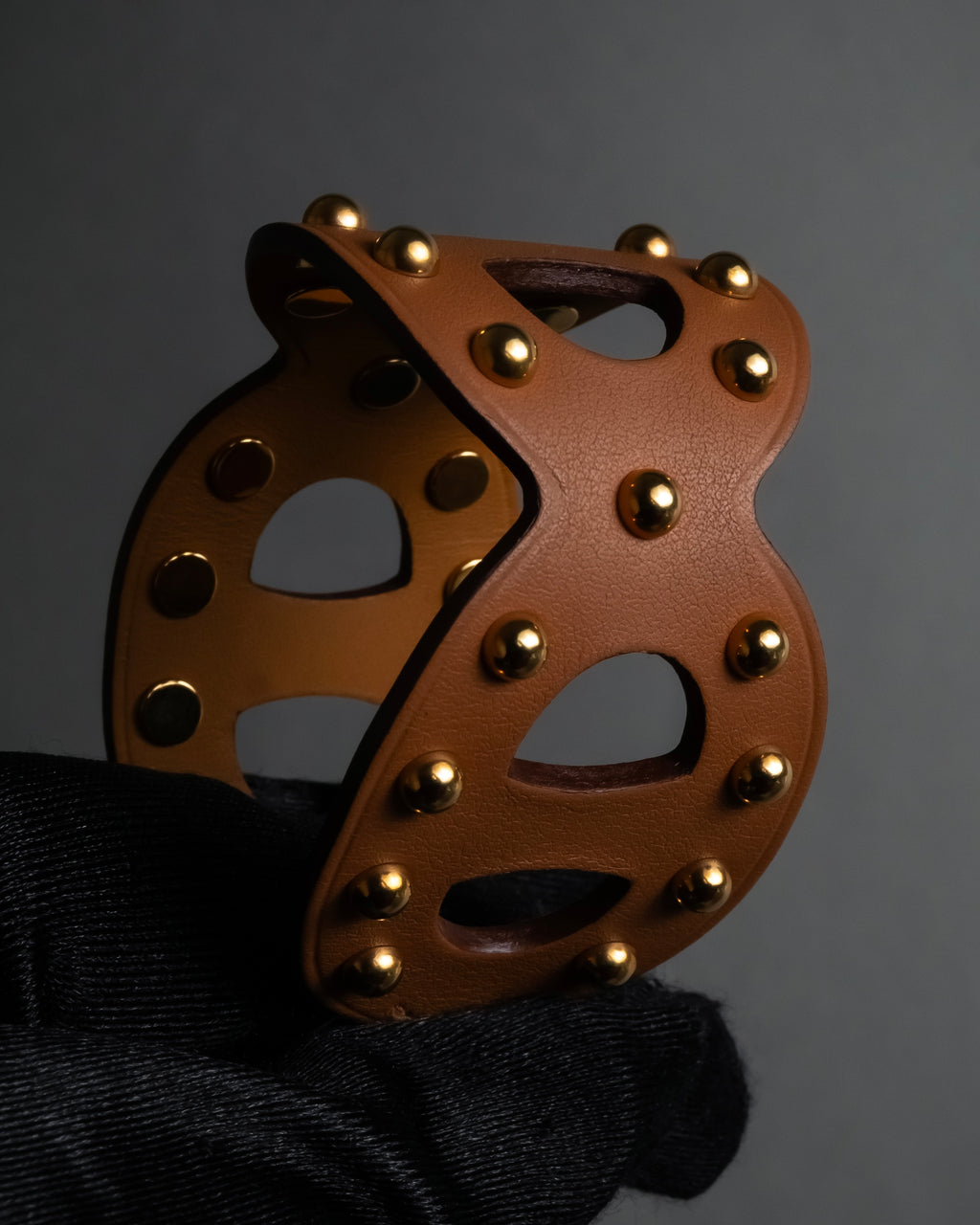 "HERMES" Chaine d'Ancre motif studs leather bracelet