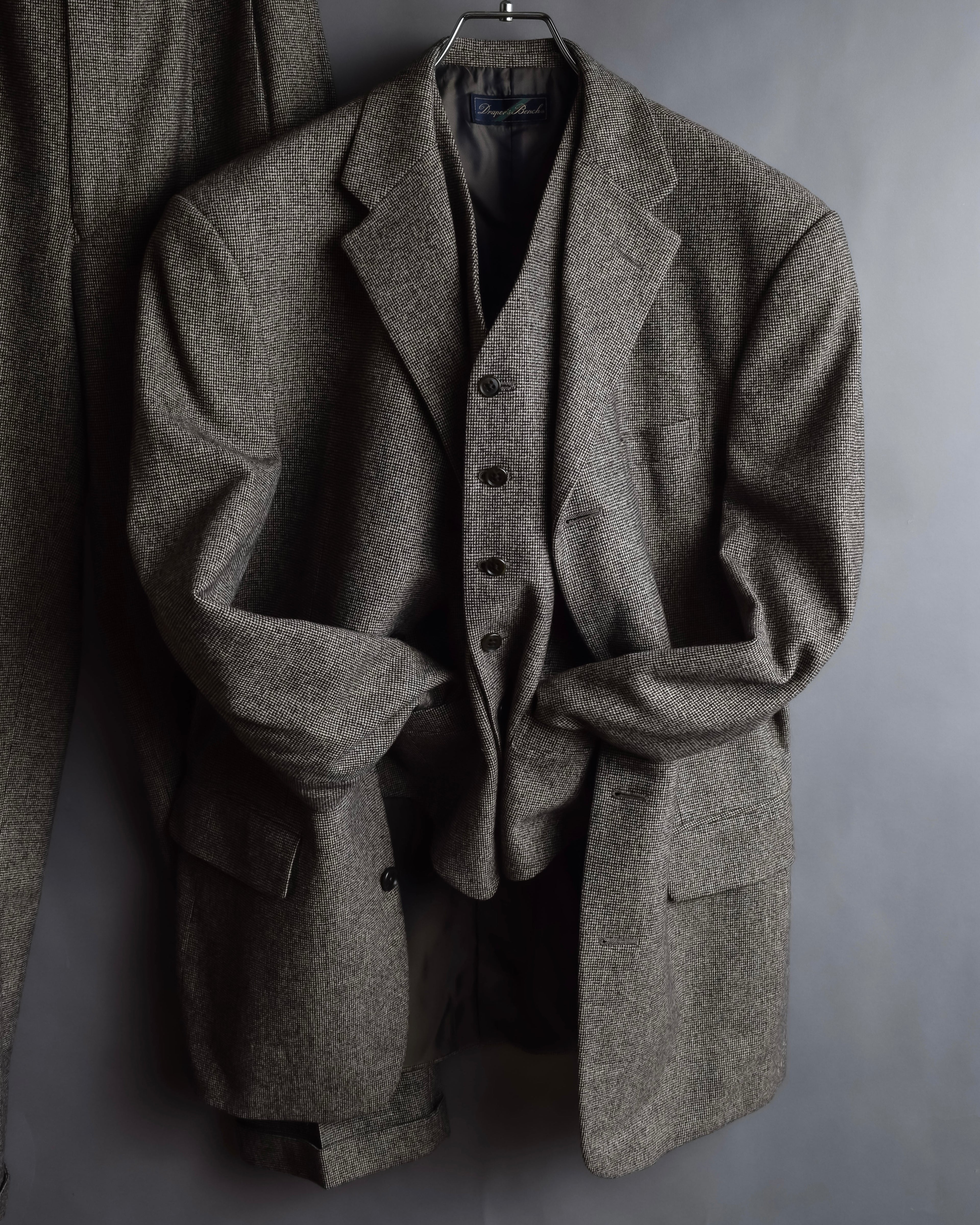 "BROOKS BROTHERS" Melange tweed three-piece suit