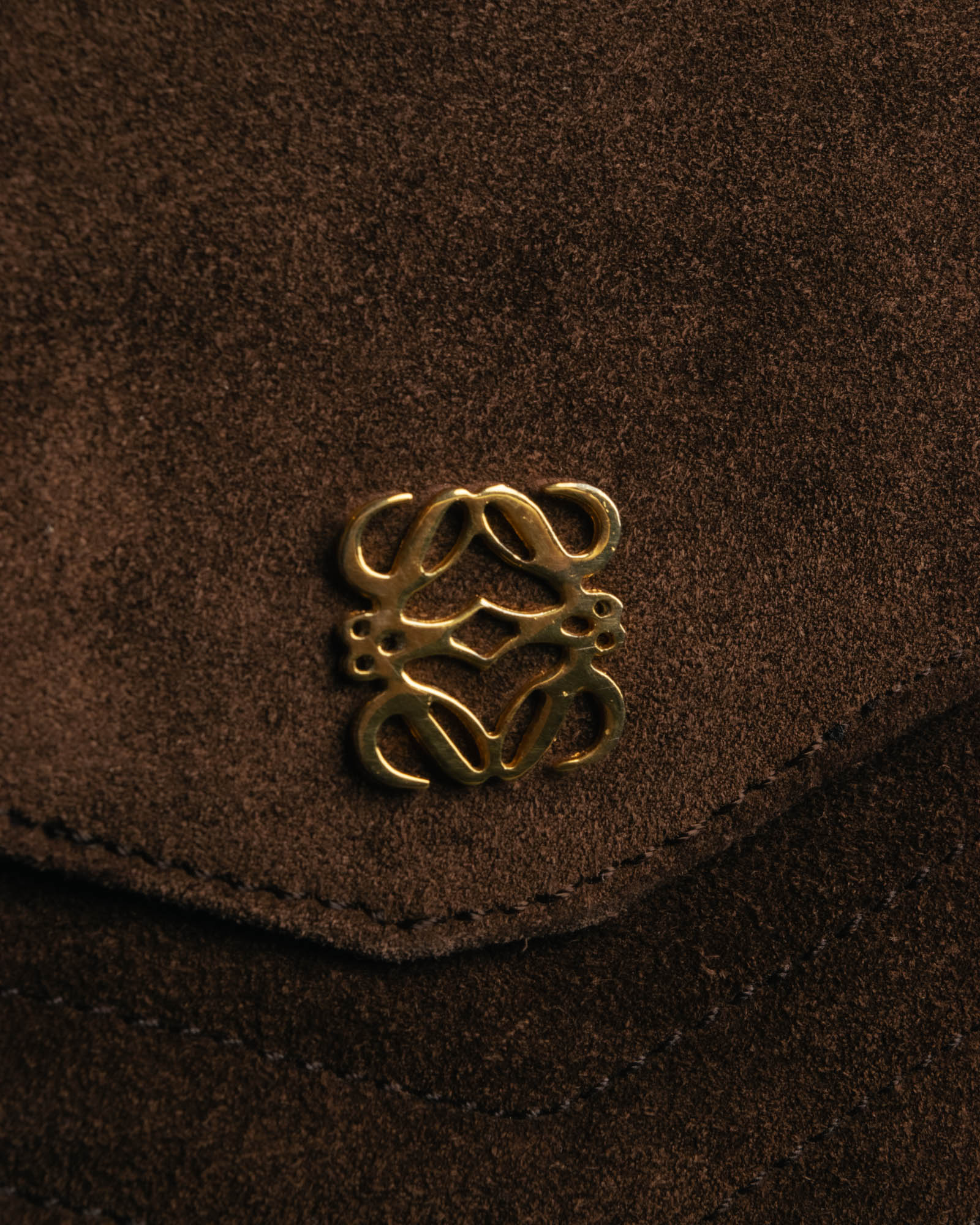 “LOEWE” 80’s-90’s Suede anagram chain shoulder bag