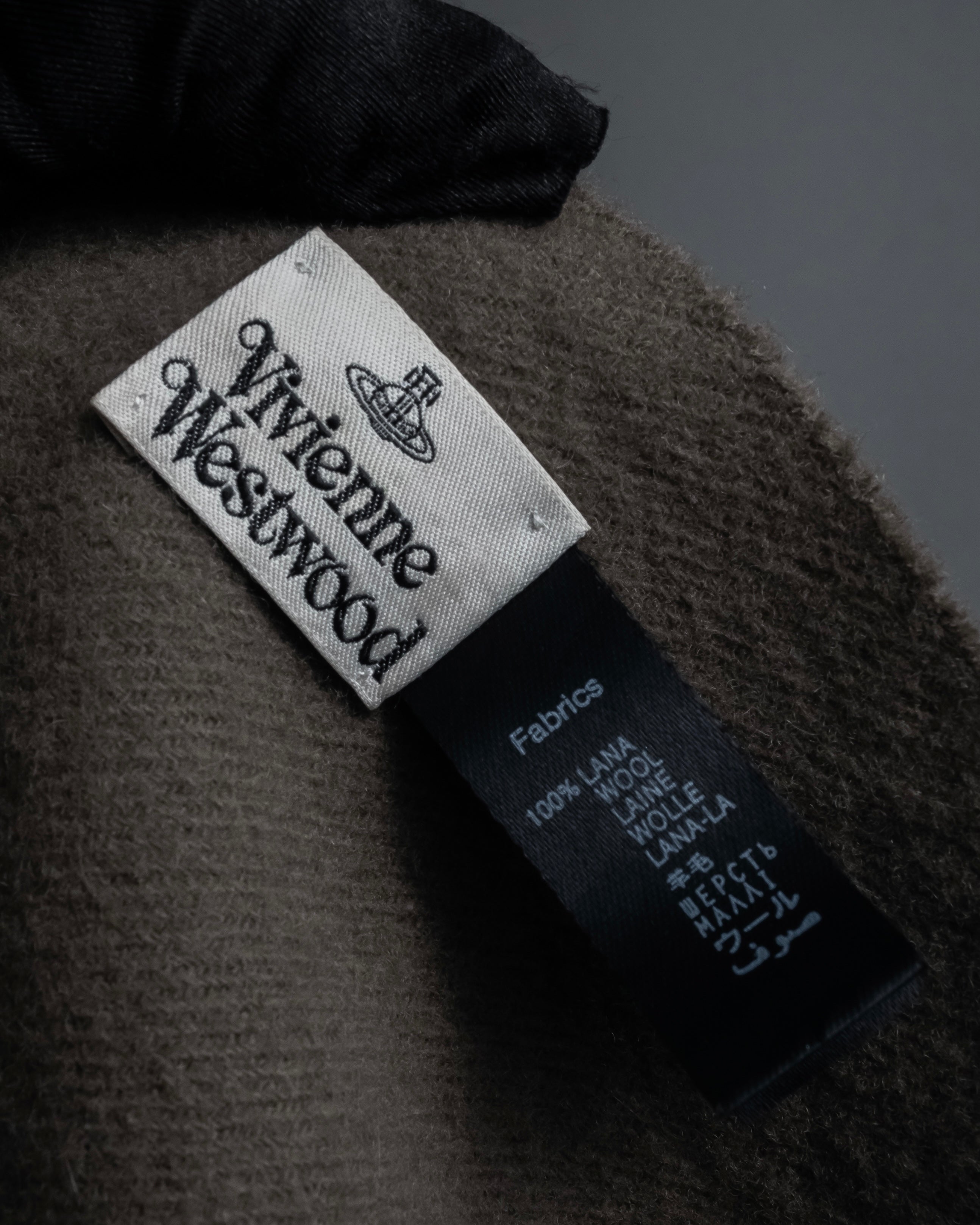 "Vivienne Westwood" Logo engraved wool long muffler