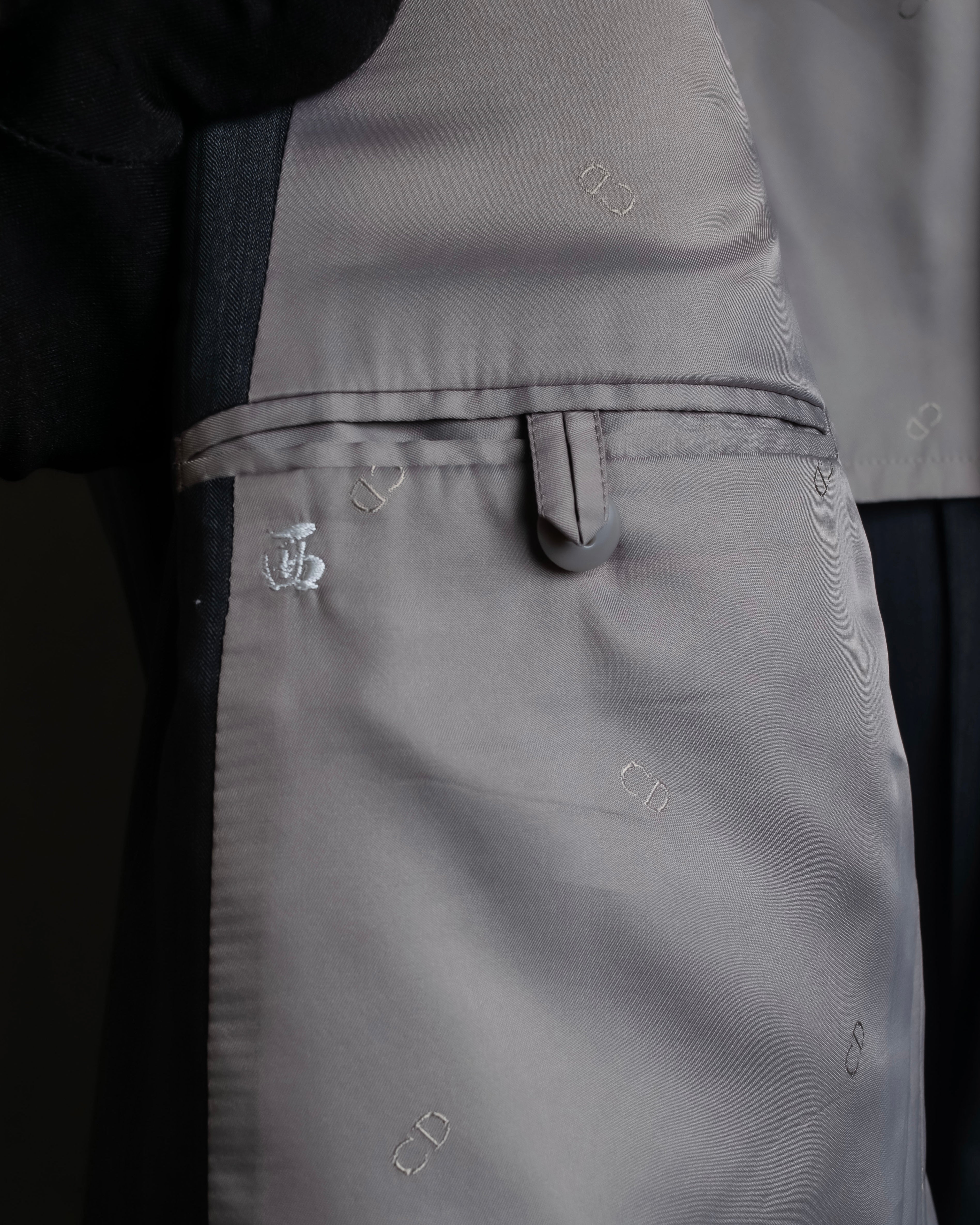 "CHRISTIAN DIOR MONSIEUR" Shadow stripe pattern classical formal detail set up