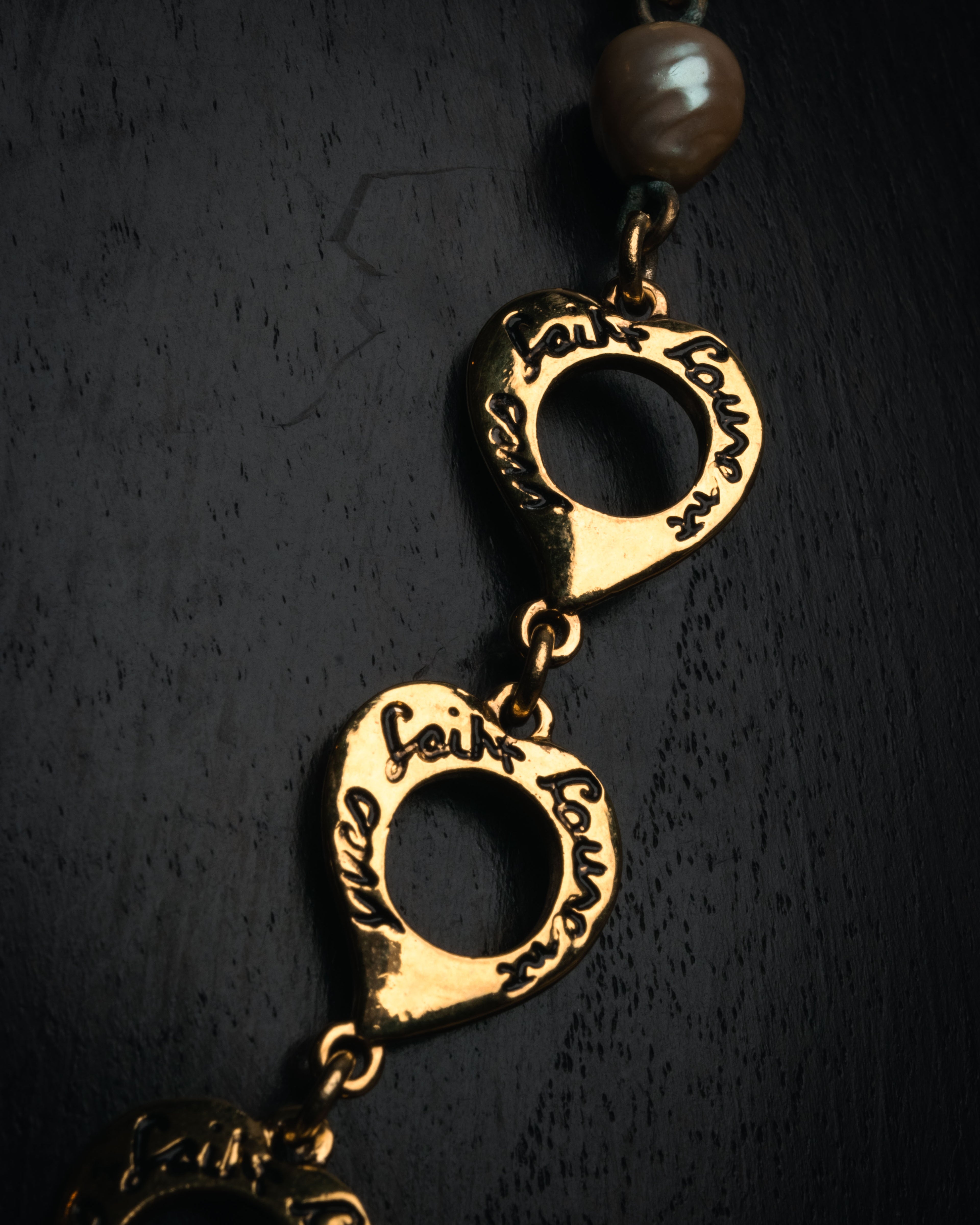 “Yves Saint Laurent” 80’s-90’s Baroque pearl heart motif necklace