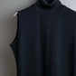 "VERSACE" High neck design sleeveless knit pullover