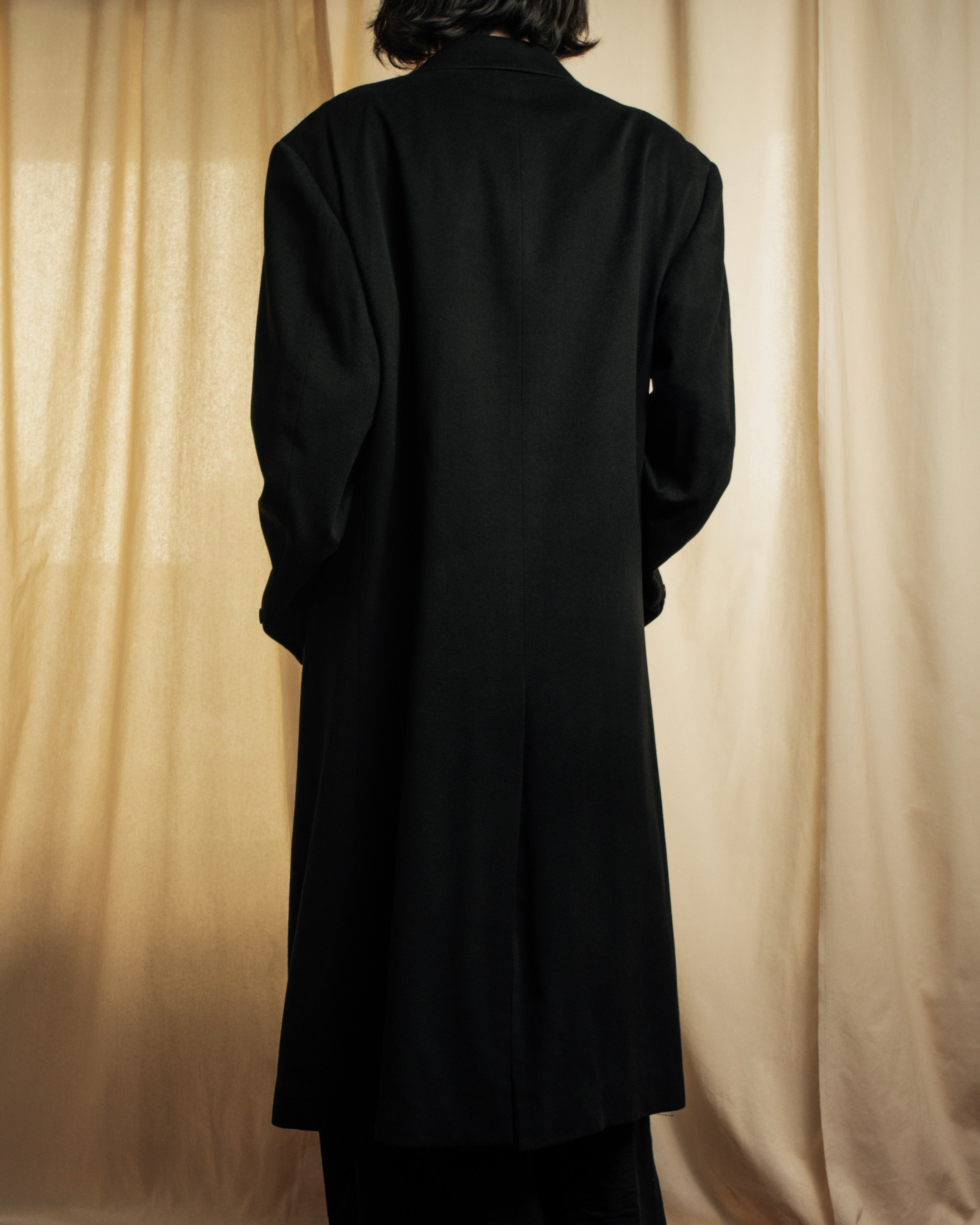 "Ermenegildo Zegna" Drapey finish 100% cashmere cloth chester coat