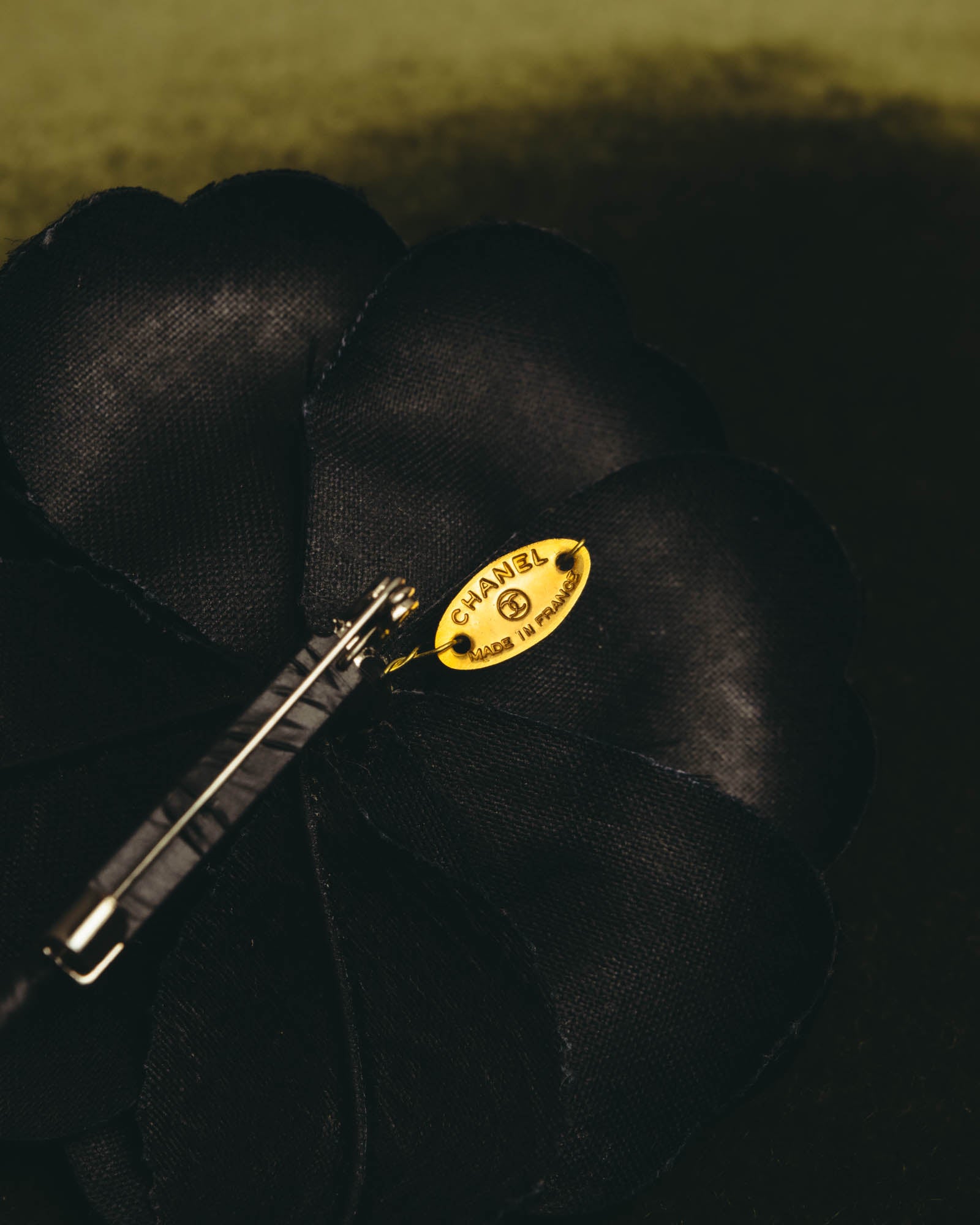 "CHANEL" 80's-early 90's Sculptural camellia brooch