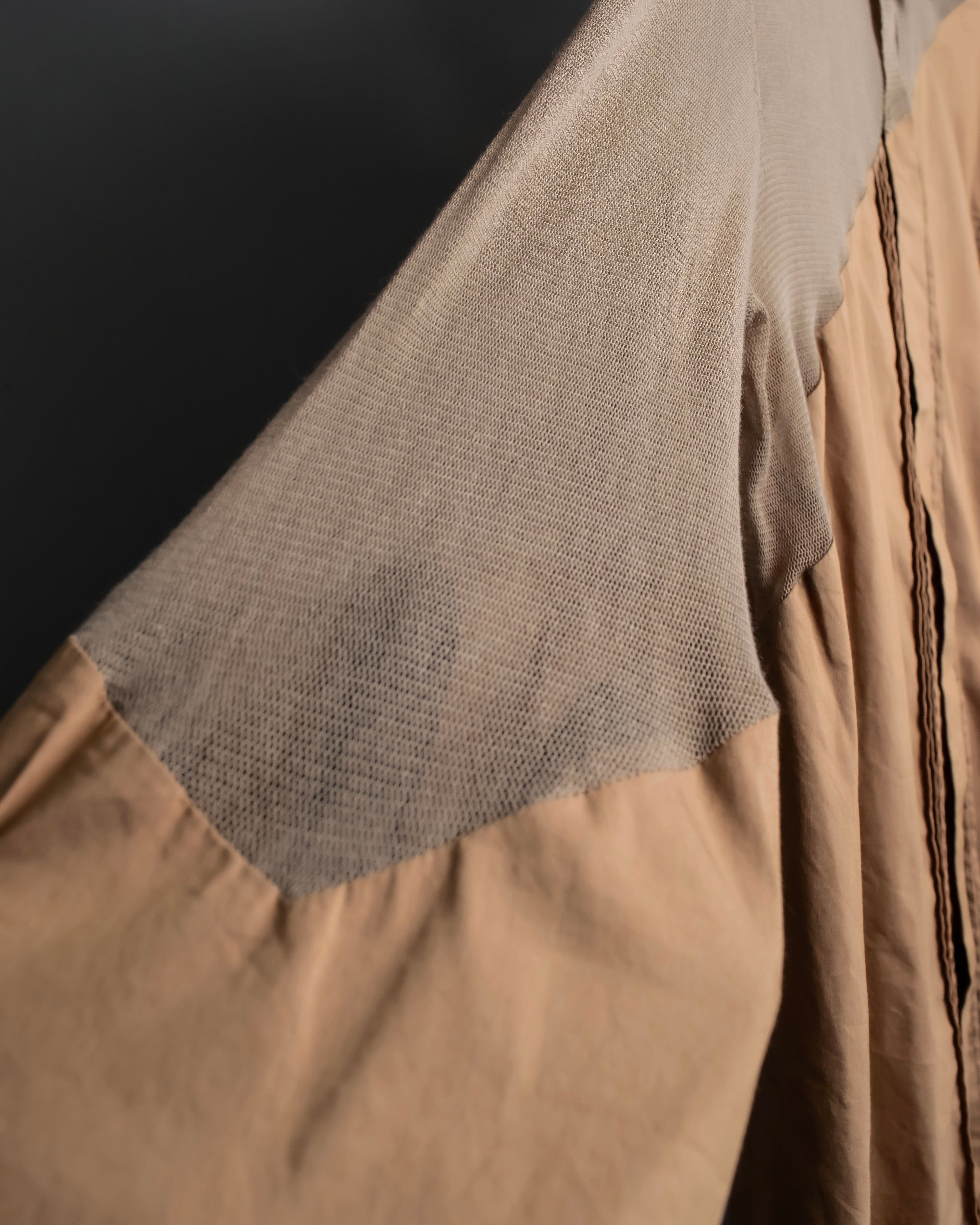 "N21 NUMEROVENTUNO" Switching design concealed shirt