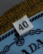 "PRADA" Jewelry decorative design V-neck knit