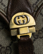 "GUCCI" 1970-80's Clasp design GG logo pattern shoulder bag