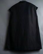 “BOTTEGA VENETA”  V neck designed no sleeve top