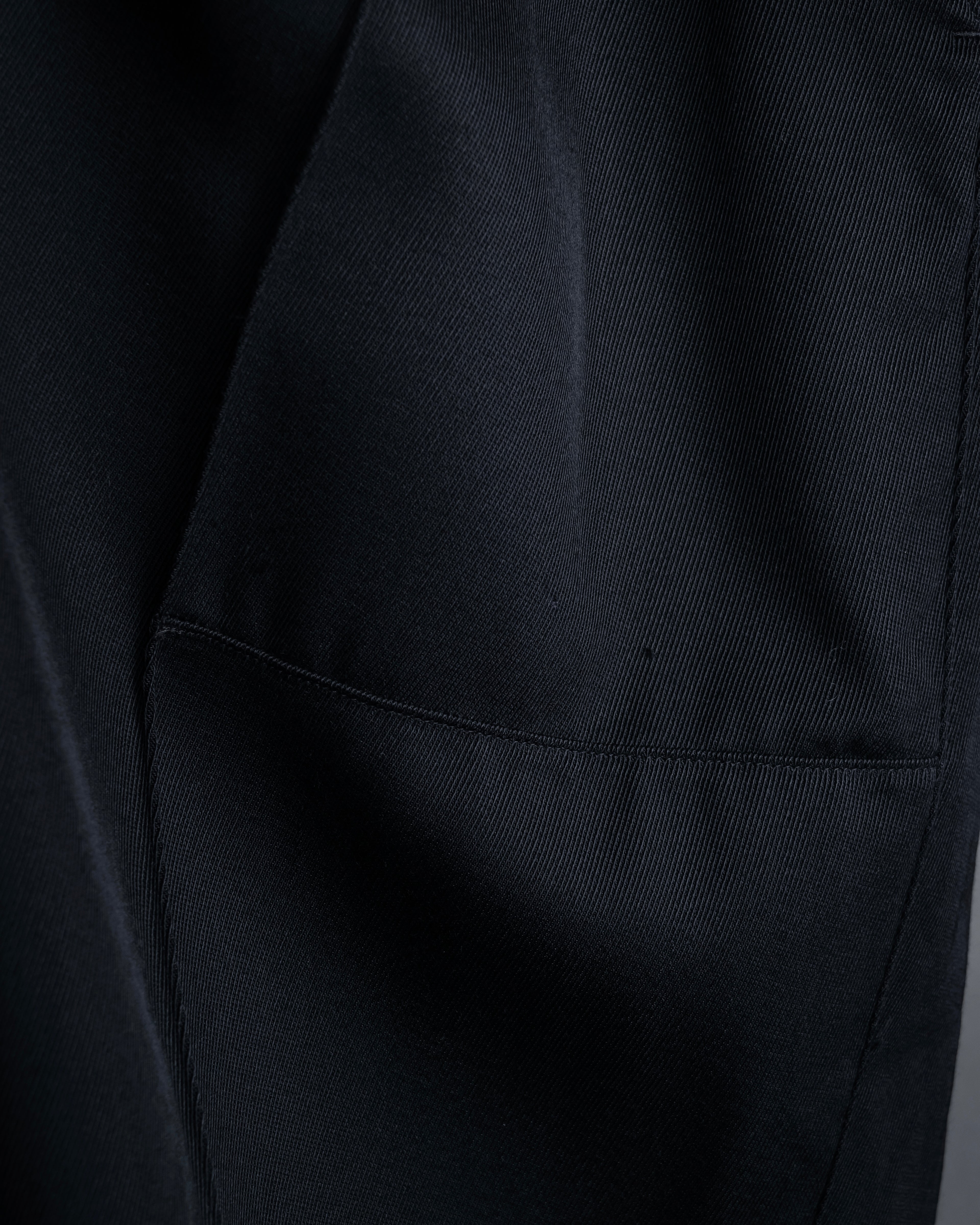 "LOEWE" Three-dimensional pattern design wide slacks