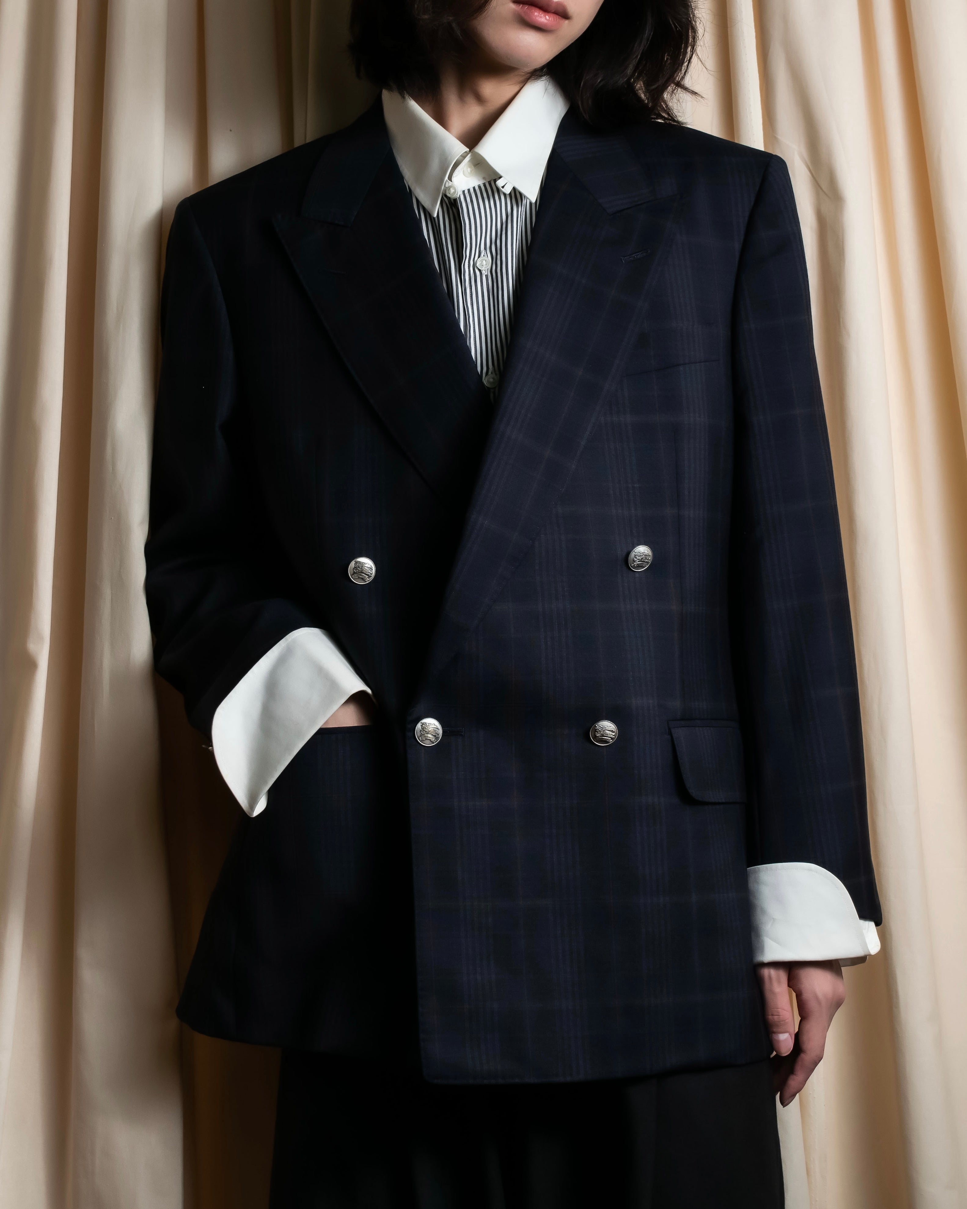 "BURBERRYS" Micro check pattern metal button blazer