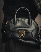 –SPECIAL– “Salvatore Ferragamo“ 00’s-10’s Black leather dome handbag
