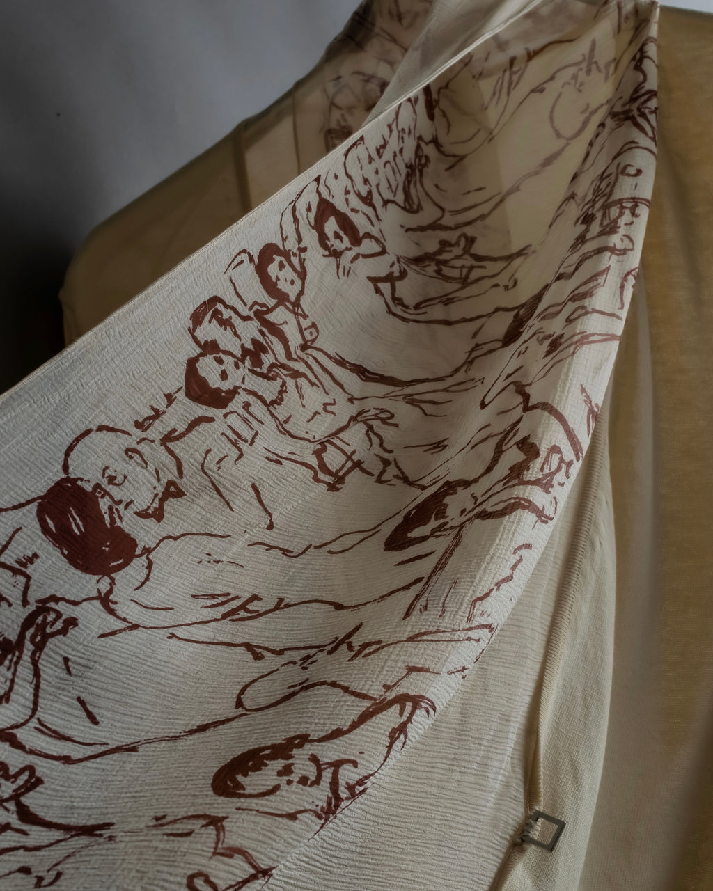 "HERMES" Gaultier period scarf docking design silk cardigan