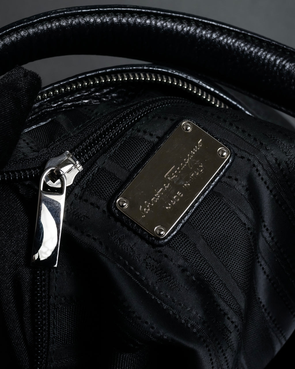 "Salvatore Ferragamo" Gancini motif draping leather bag