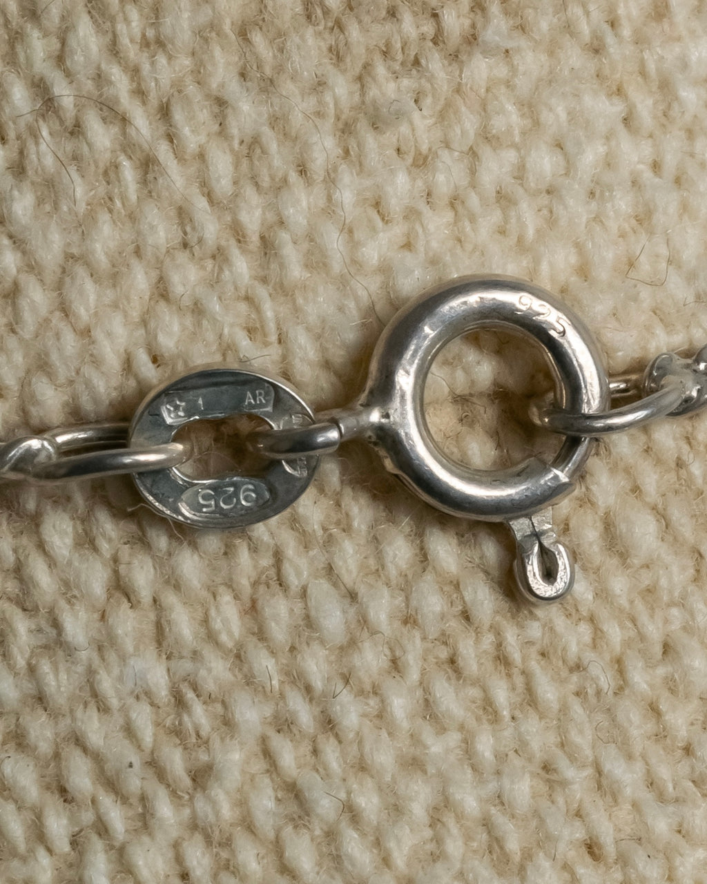 "Tiffany & Co." Silver 925 ribbon motif necklace