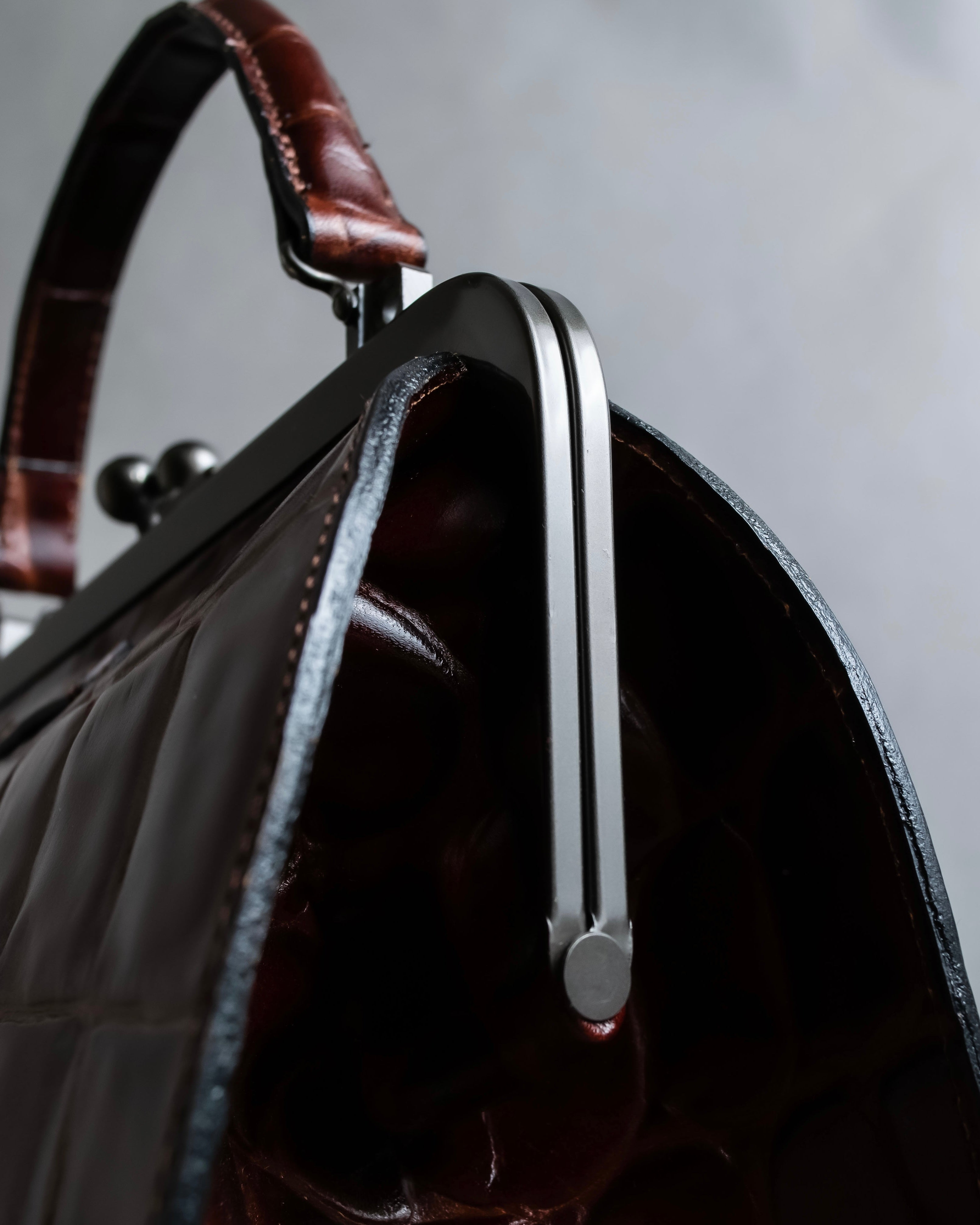 "JEAN PAUL GAULTIER" Logo engraved crocodile embossed 2way leather bag