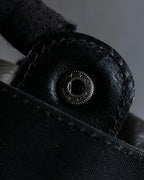 "tricot COMME des GARCONS" 
Flap pocket metal parts design leather hand bag