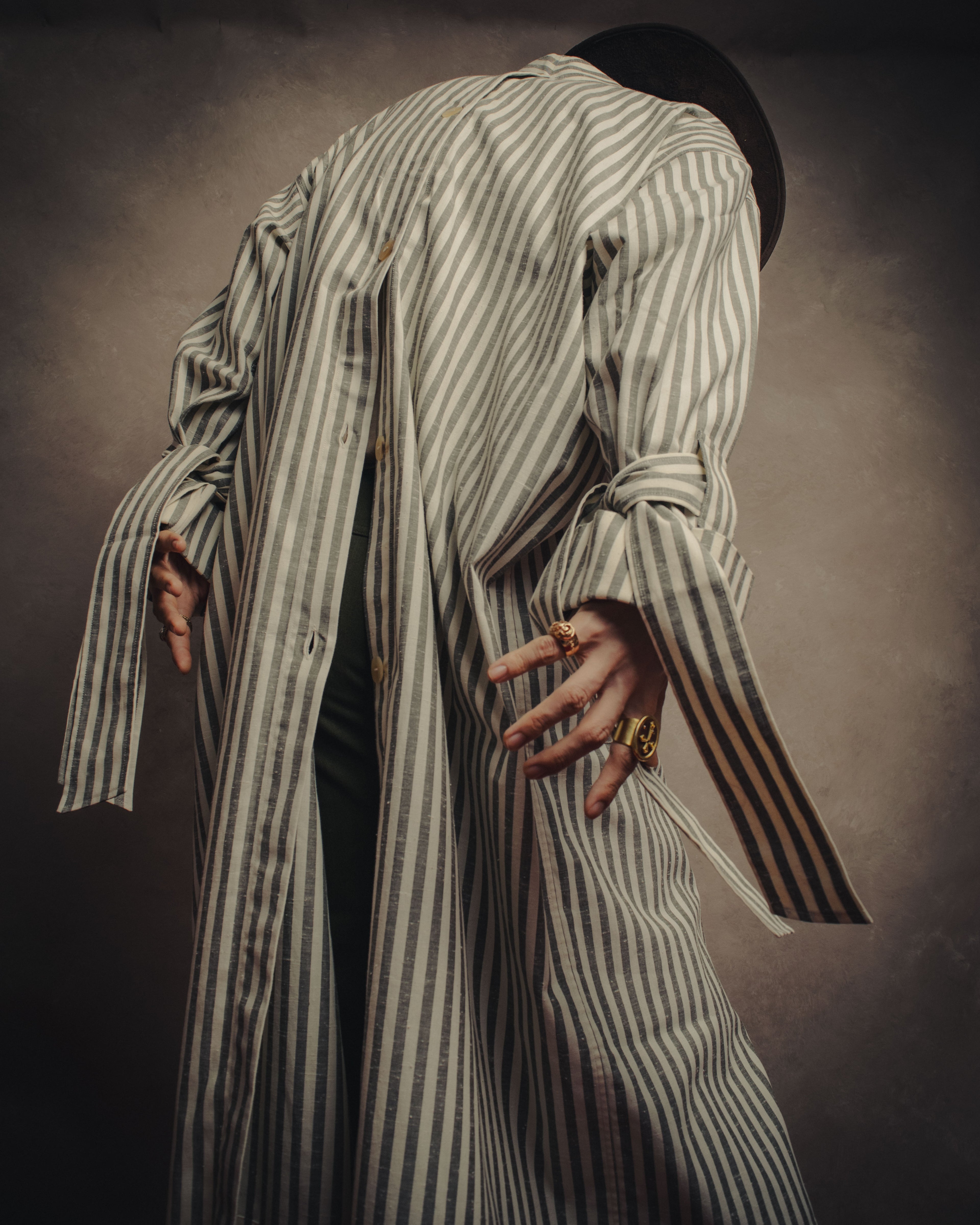 -SPECIAL- “LOEWE” 2010’s striped ribbon sleeve long gown coat