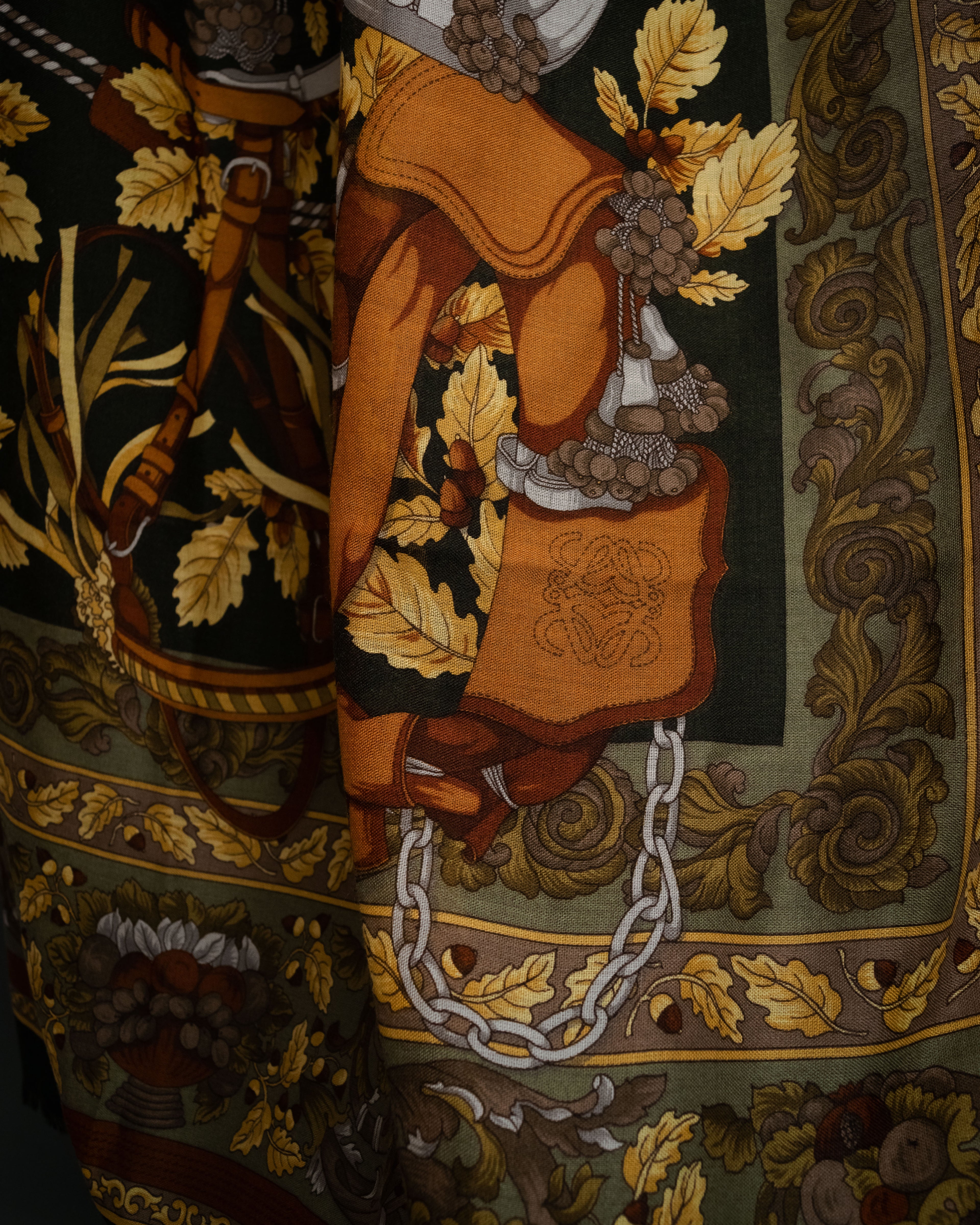 “LOEWE” 90’s–00’s Equestrian motif wool silk fringe scarf