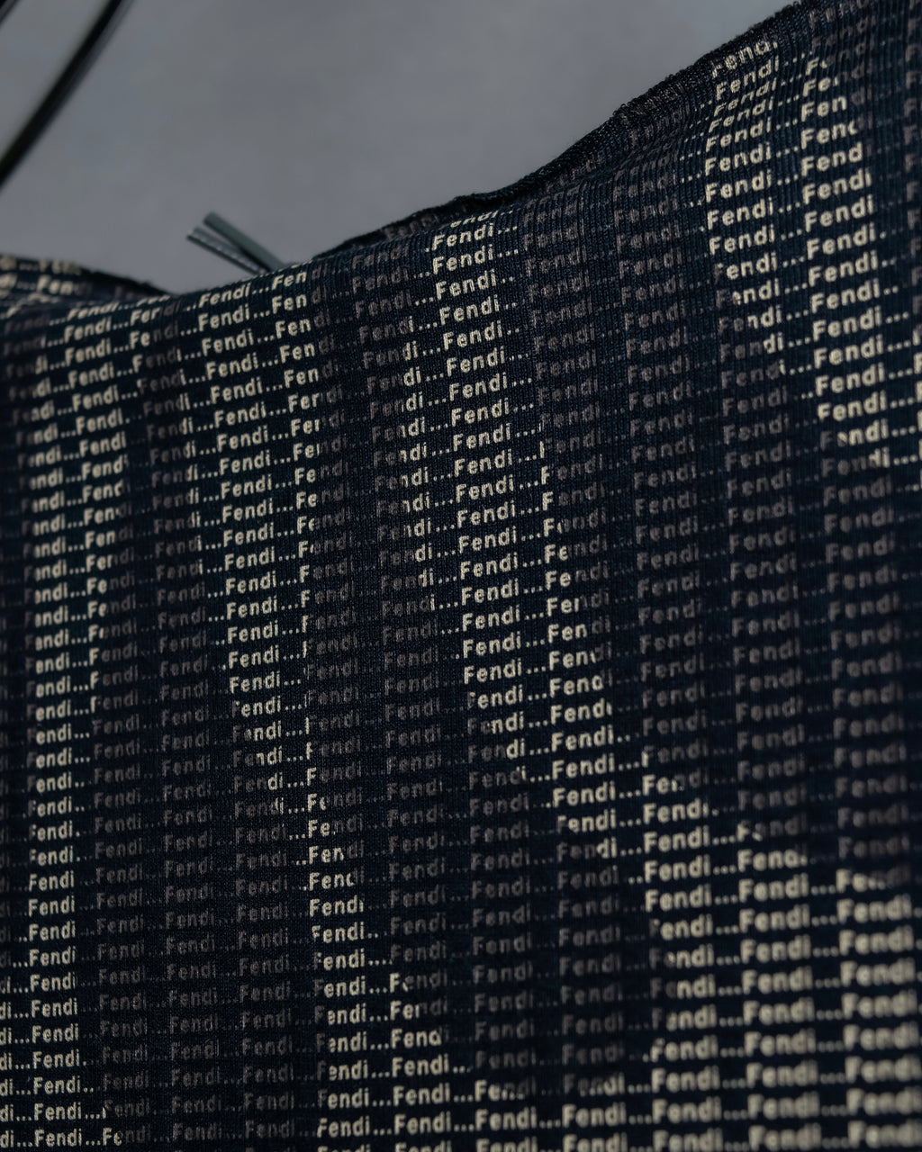 "FENDI" Logo print V-neck sleeveless top